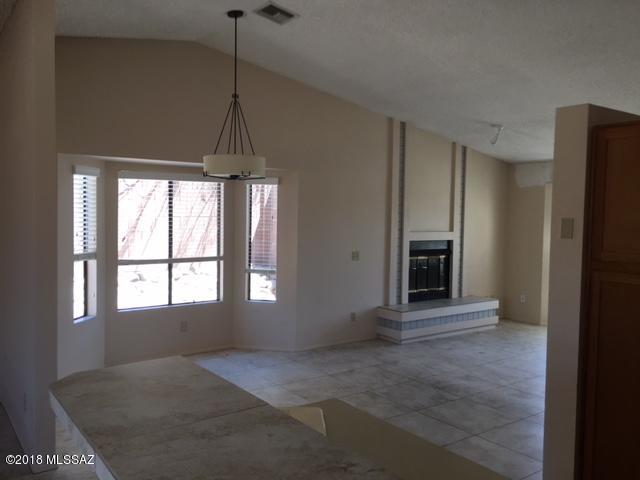 Macalester Park (1-142) - Residential