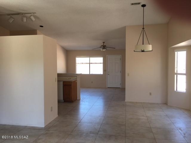 Macalester Park (1-142) - Residential
