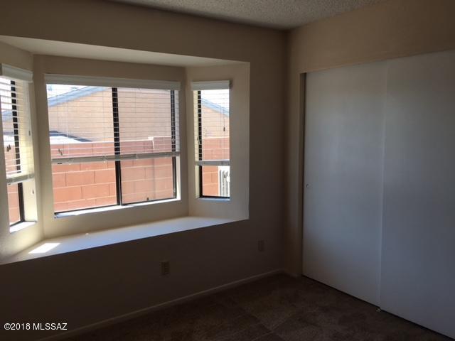 Macalester Park (1-142) - Residential