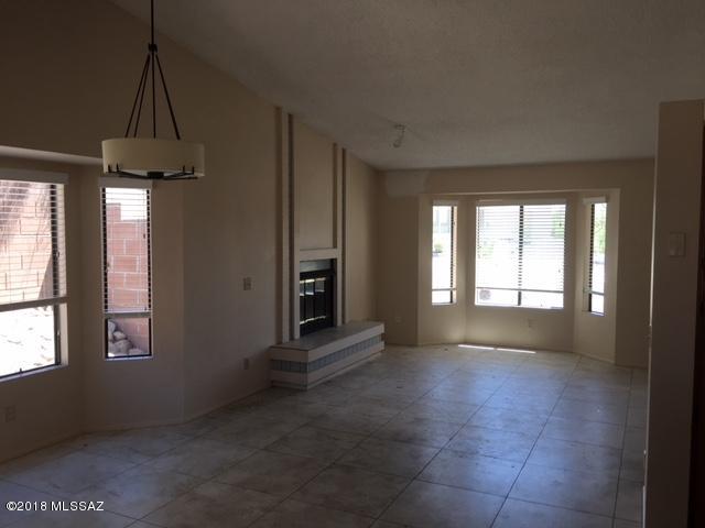 Macalester Park (1-142) - Residential