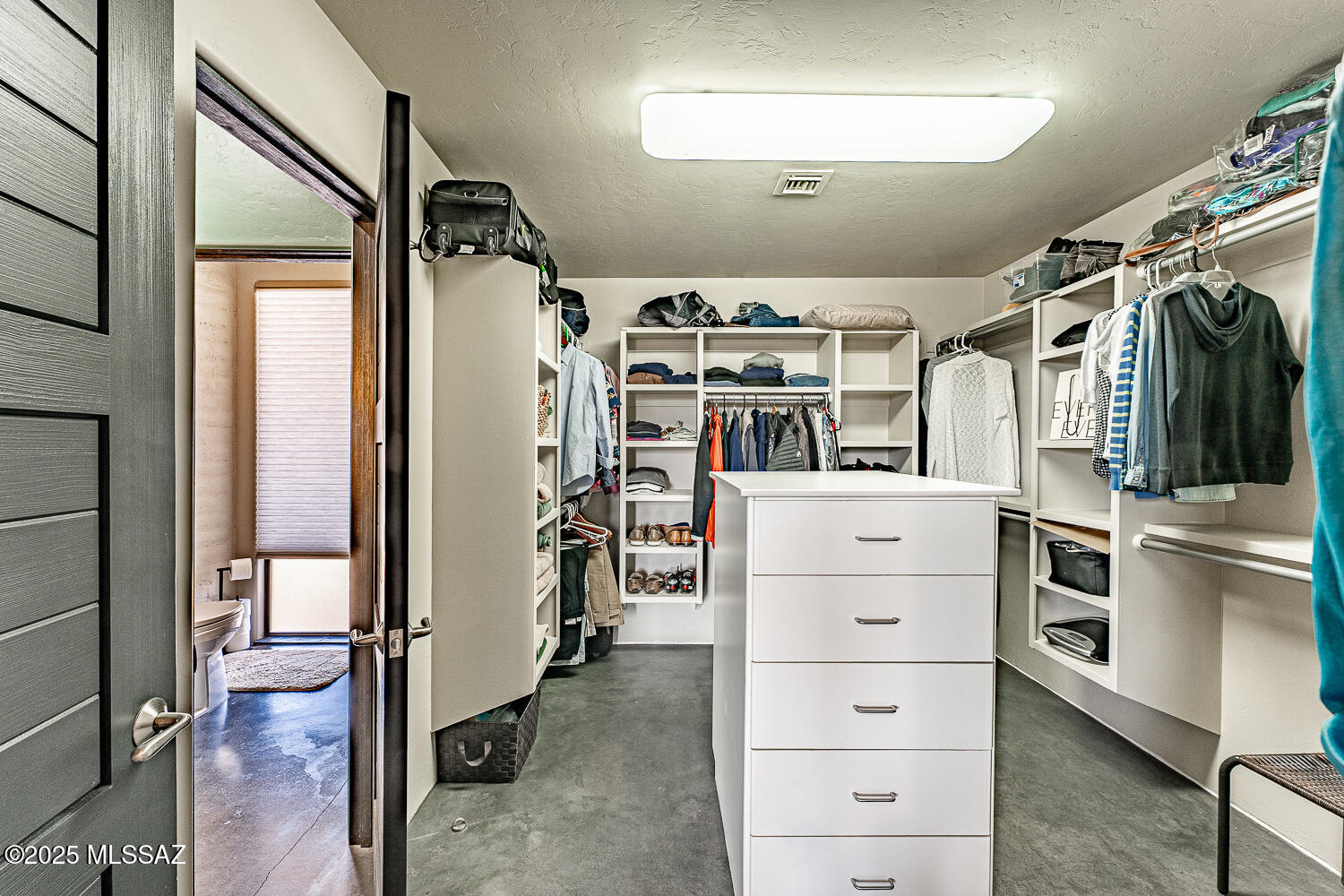Colonia Real (1-50) - Residential