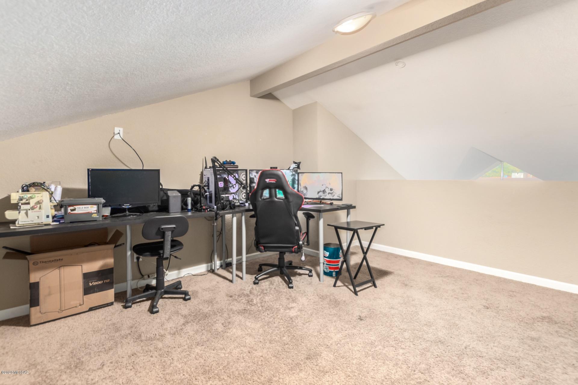 Country Club View Condos. - Residential