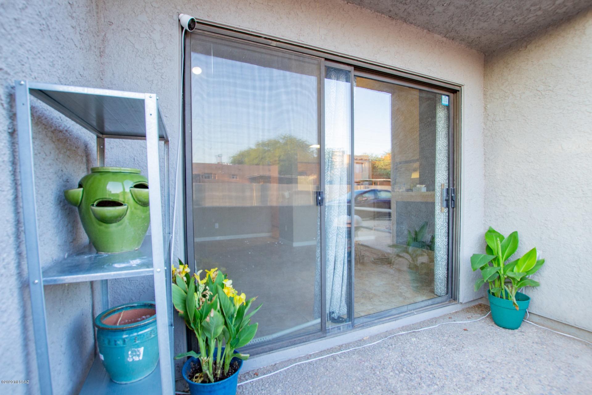 Country Club View Condos. - Residential