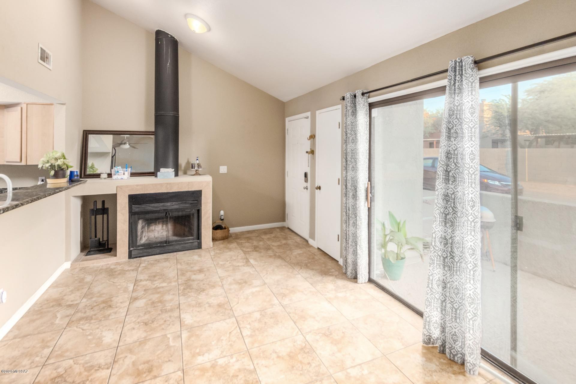 Country Club View Condos. - Residential