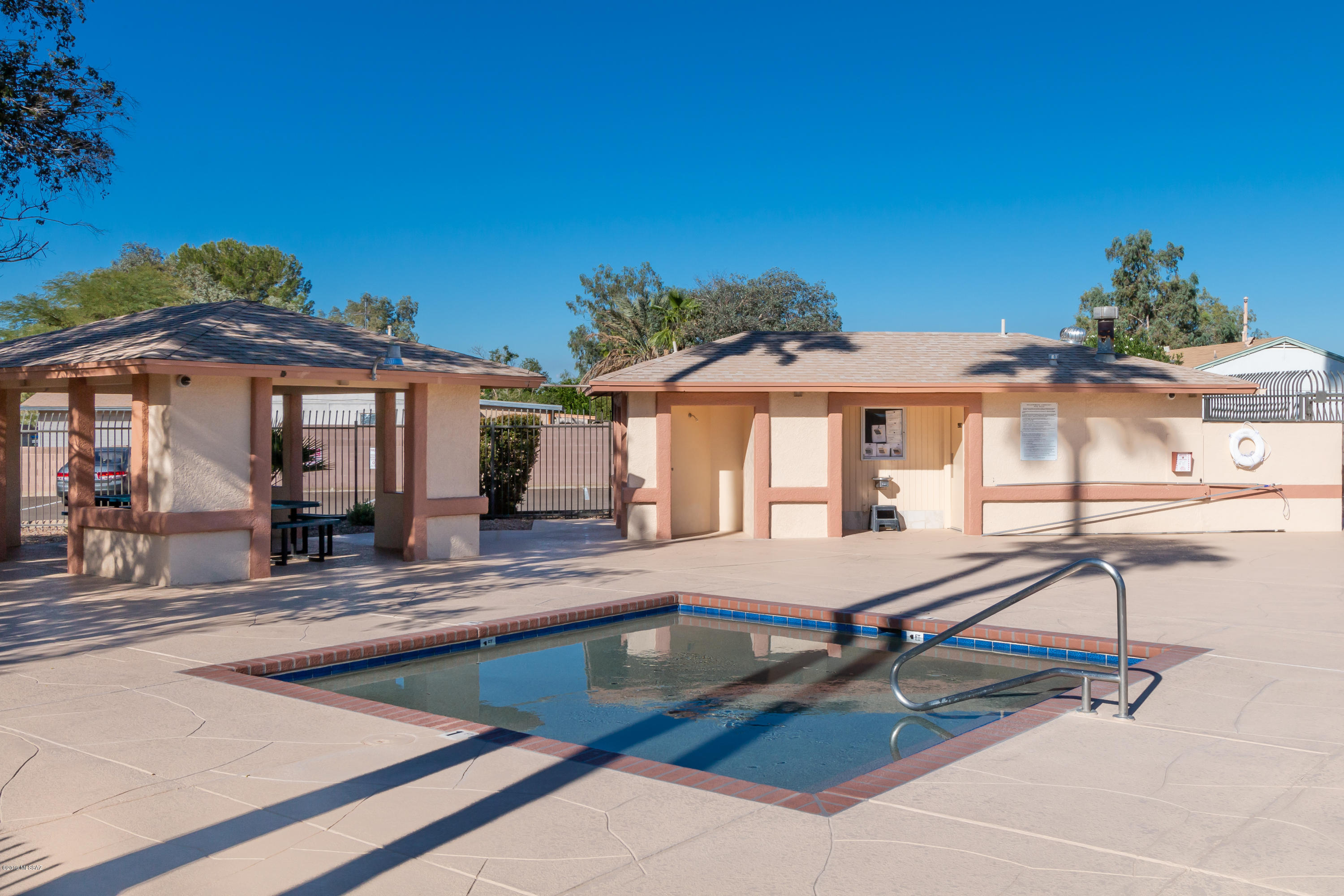 Meadowbrook (273-334, 348-403, 410-532) - Residential