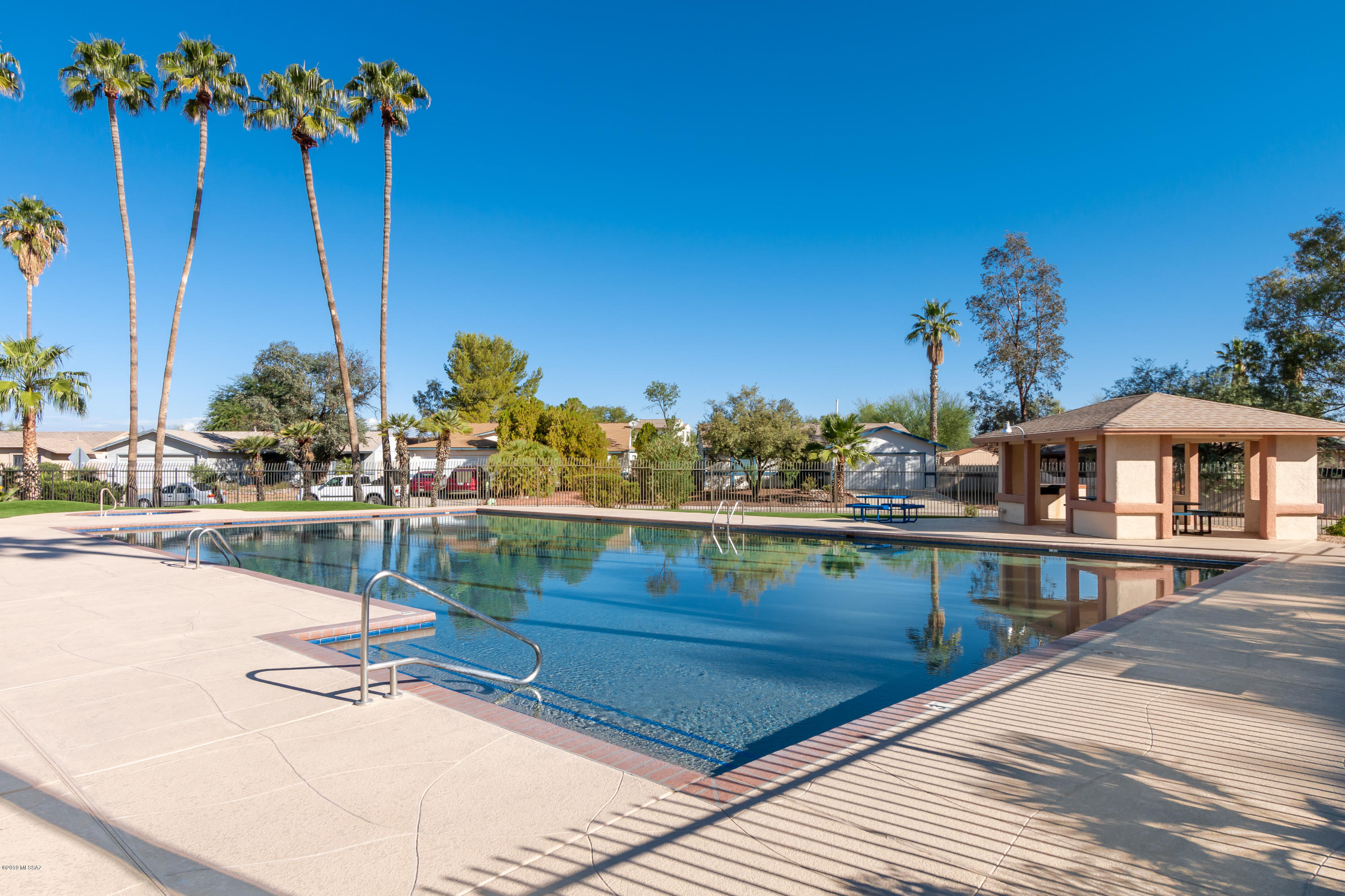 Meadowbrook (273-334, 348-403, 410-532) - Residential