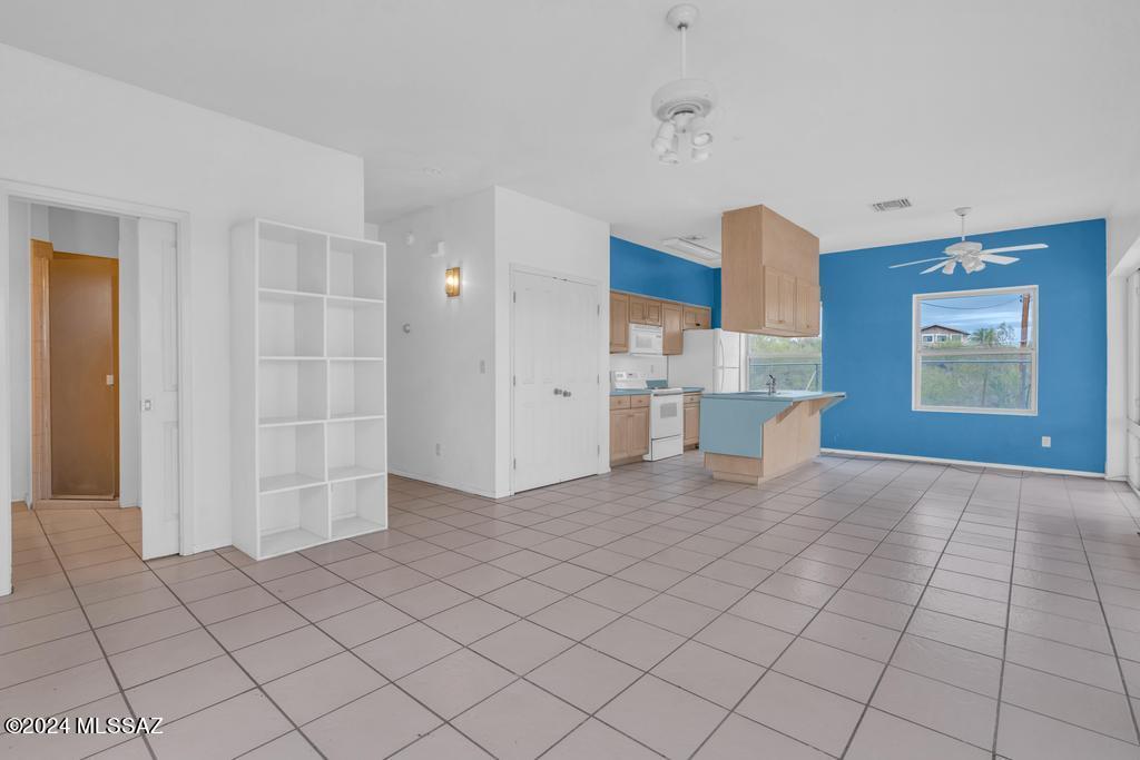 Ranchos Del Oeste (1-33) - Residential