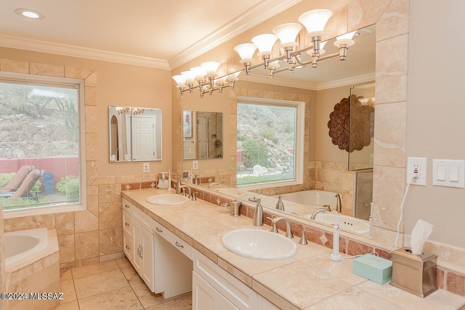 Oro Valley Estates - Residential