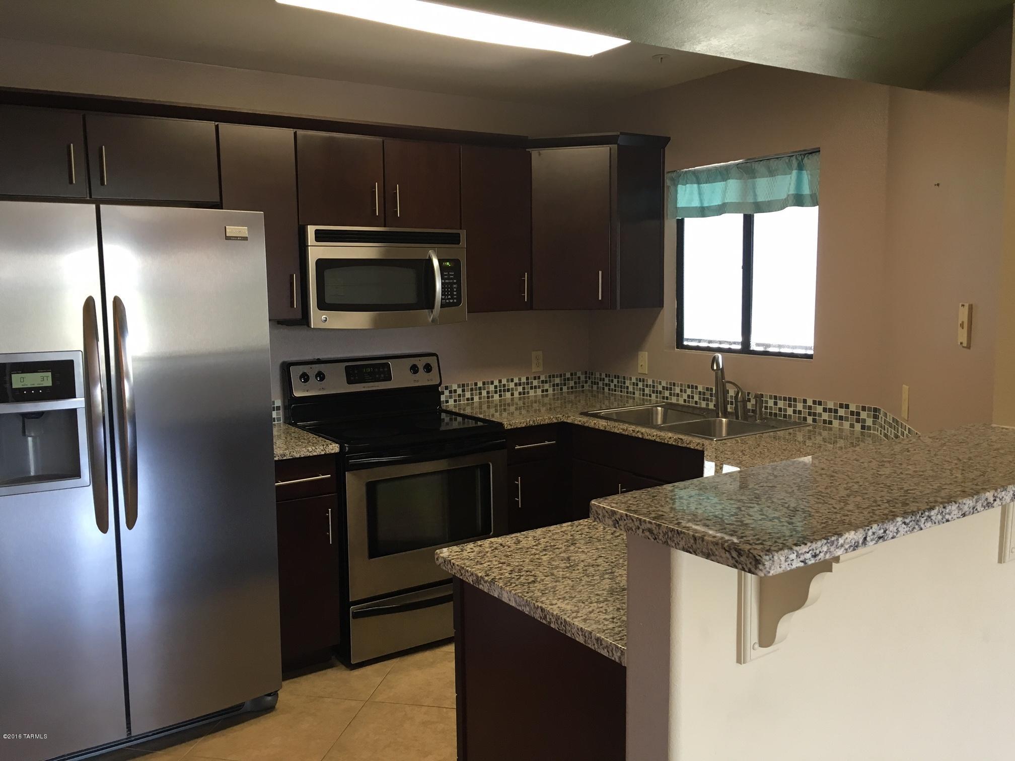 Veranda at Ventana Condominiums - Residential Lease