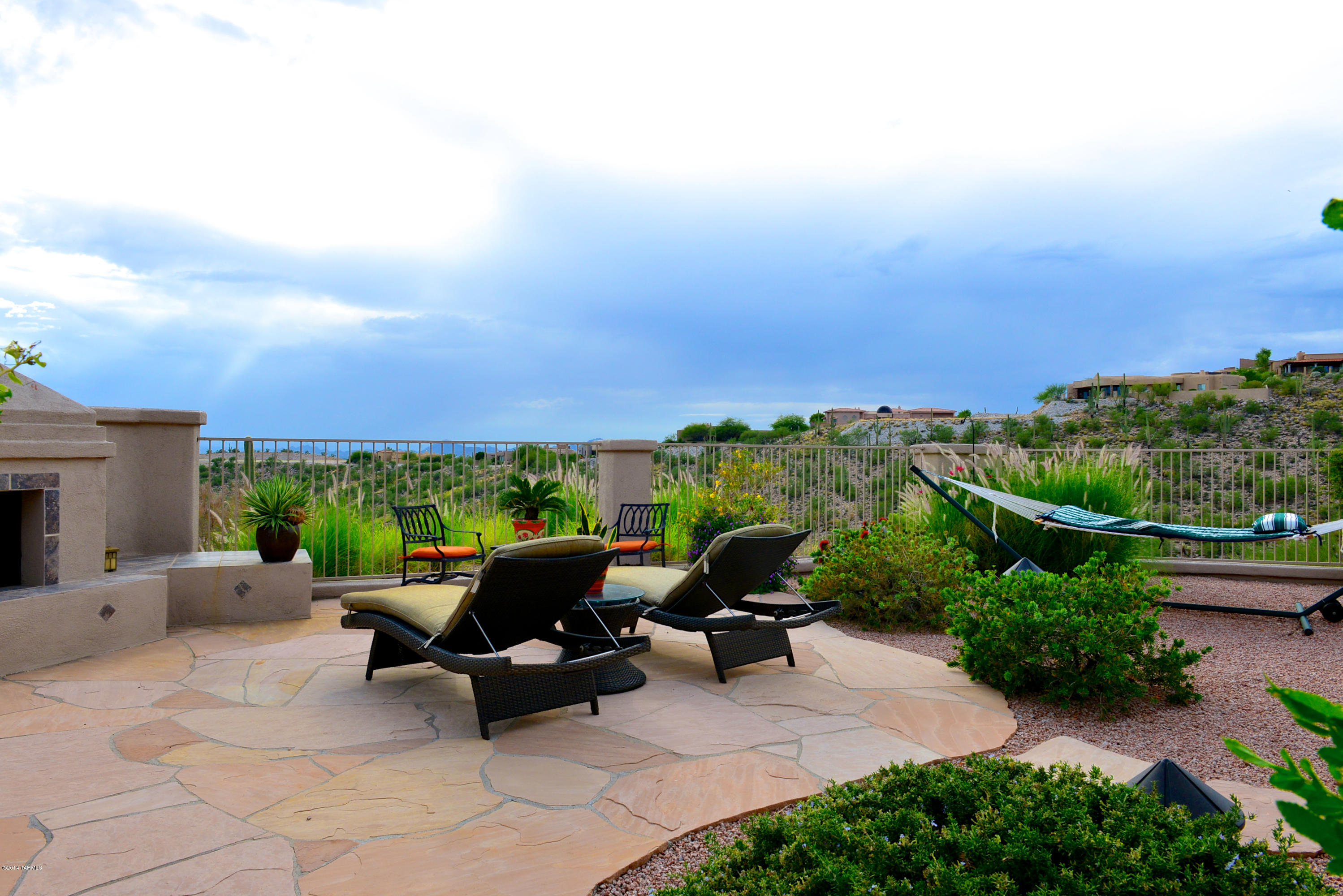Sabino Mountain (1-290) - Residential