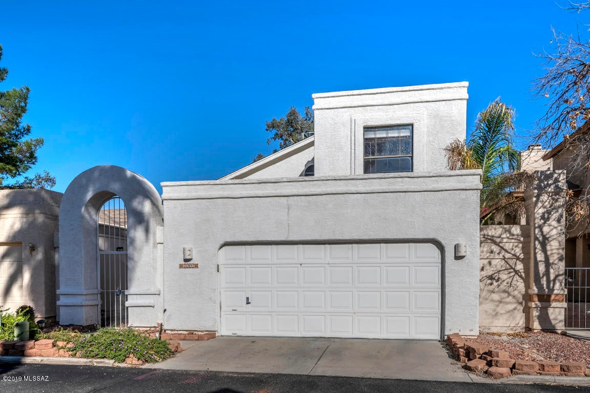 Rent 2 OWN 
EZ QUAL $3,900 DOWN $1,599/MO
This is your Next ''Home Sweet Home''
•	Great location walking distance to Legacy Charter School and Tortalita Middle School
•	Beautiful Inside w/ Two Living Areas, Master on Main Level, Private Patio, Tile on Main Level, Community POOL!
•	Near Arthur Pack Park, Two Golf courses! Call Today Move-In Right Away!

CALL 520-276-9091