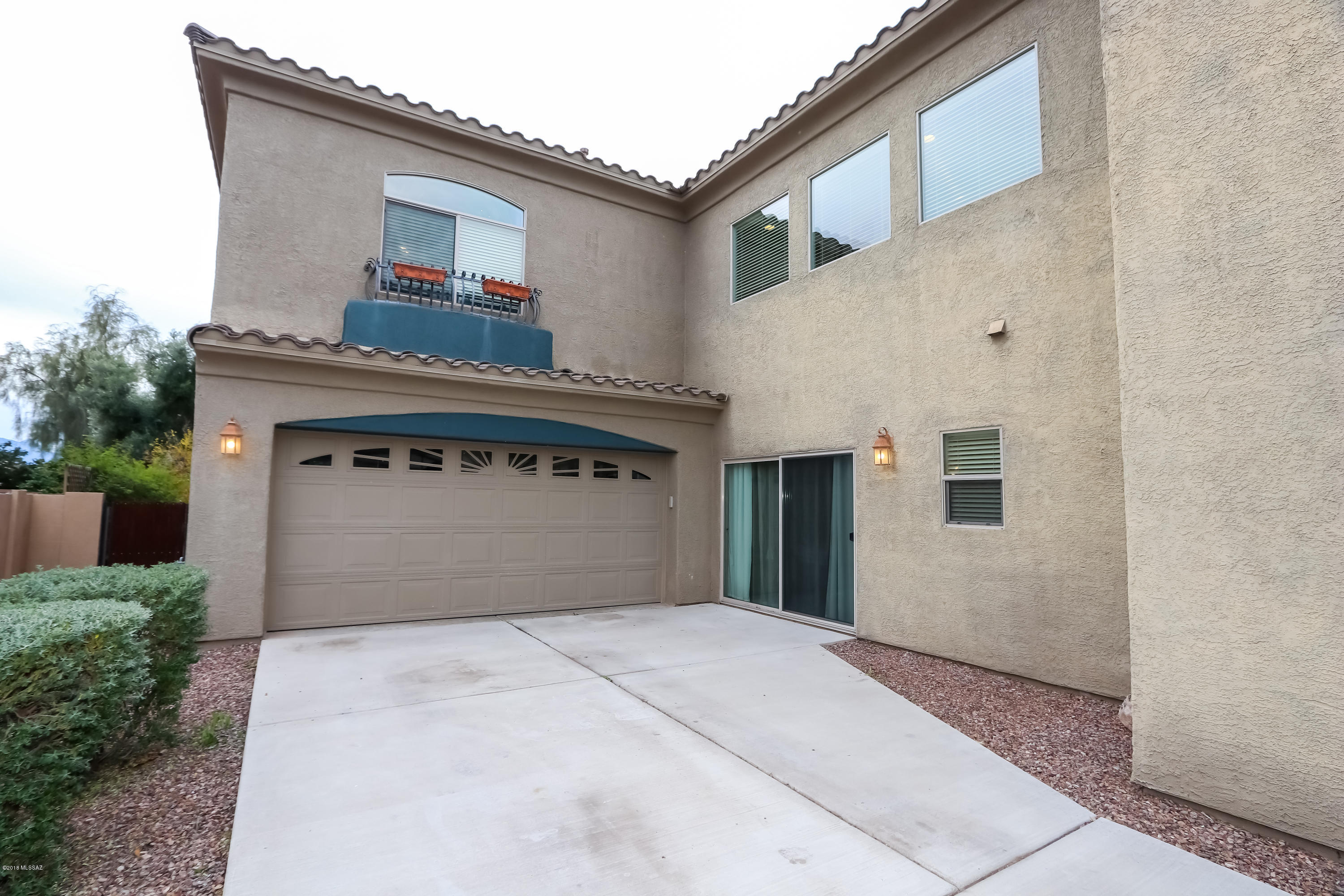Encanto Del Lago (1-82) - Residential