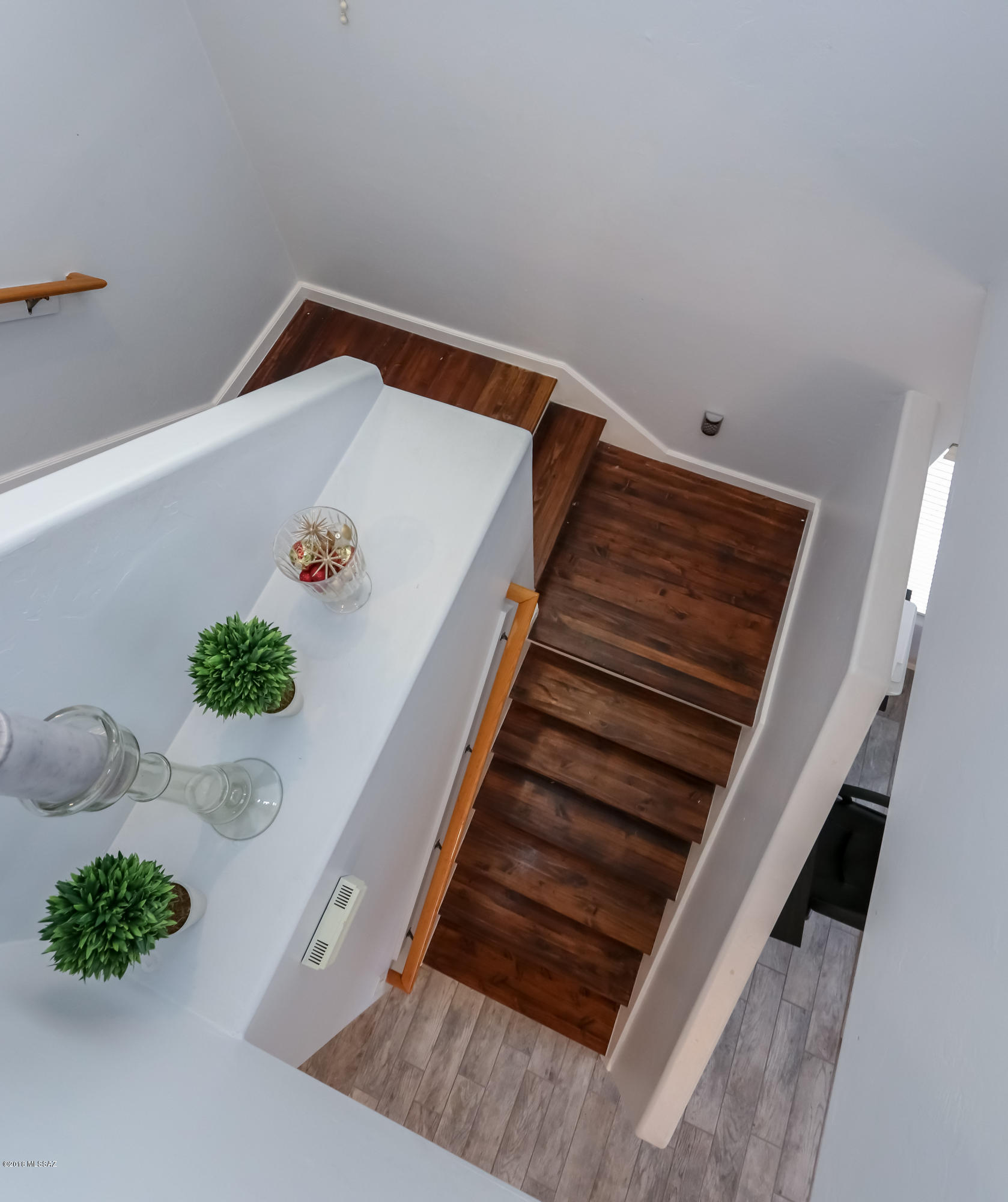 Encanto Del Lago (1-82) - Residential