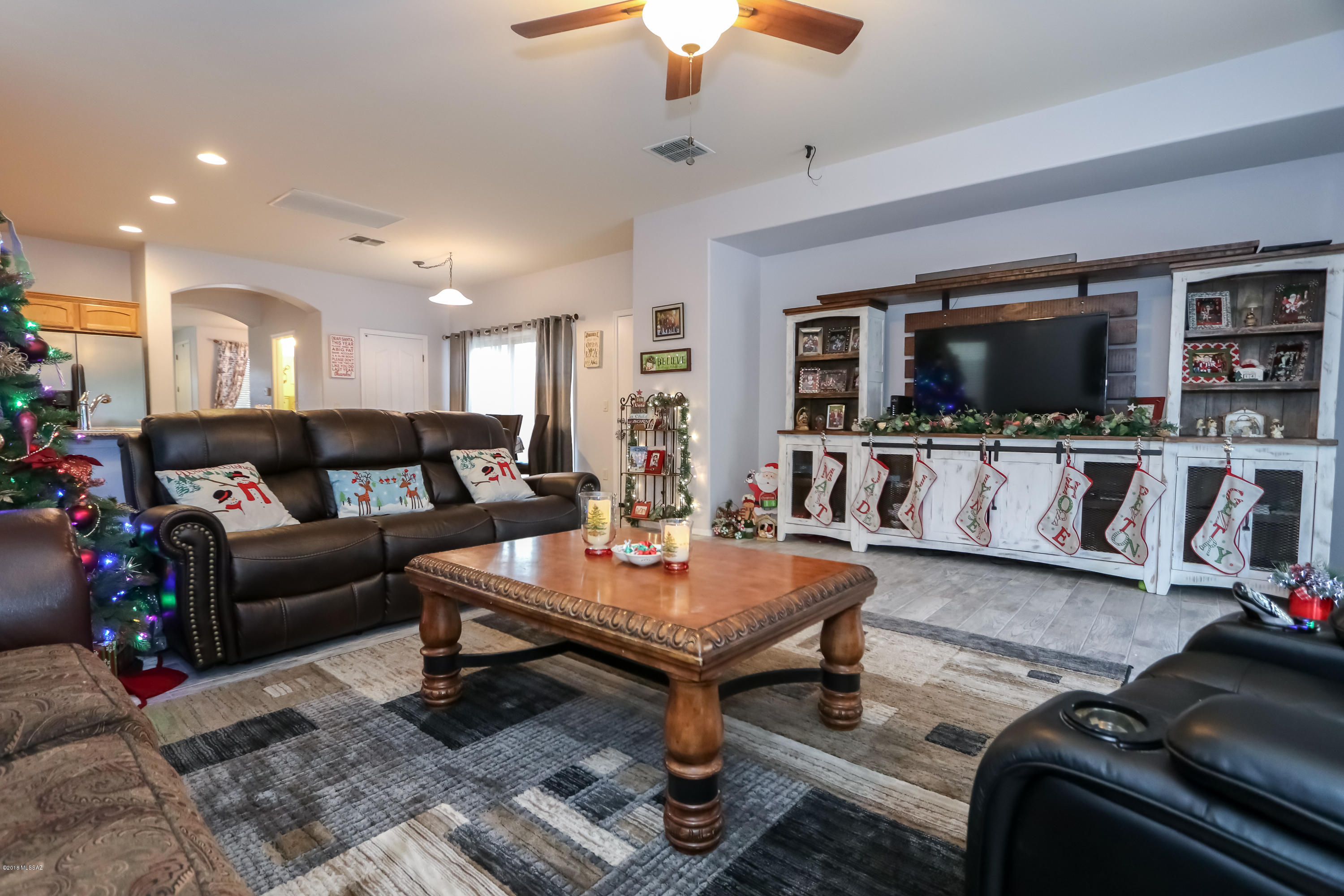 Encanto Del Lago (1-82) - Residential