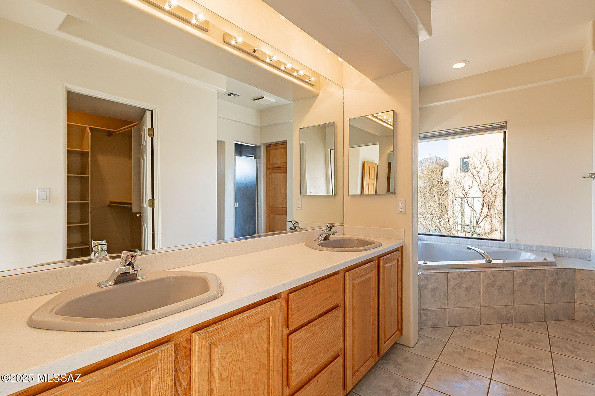 Canyon Ridge (1-40) - Residential