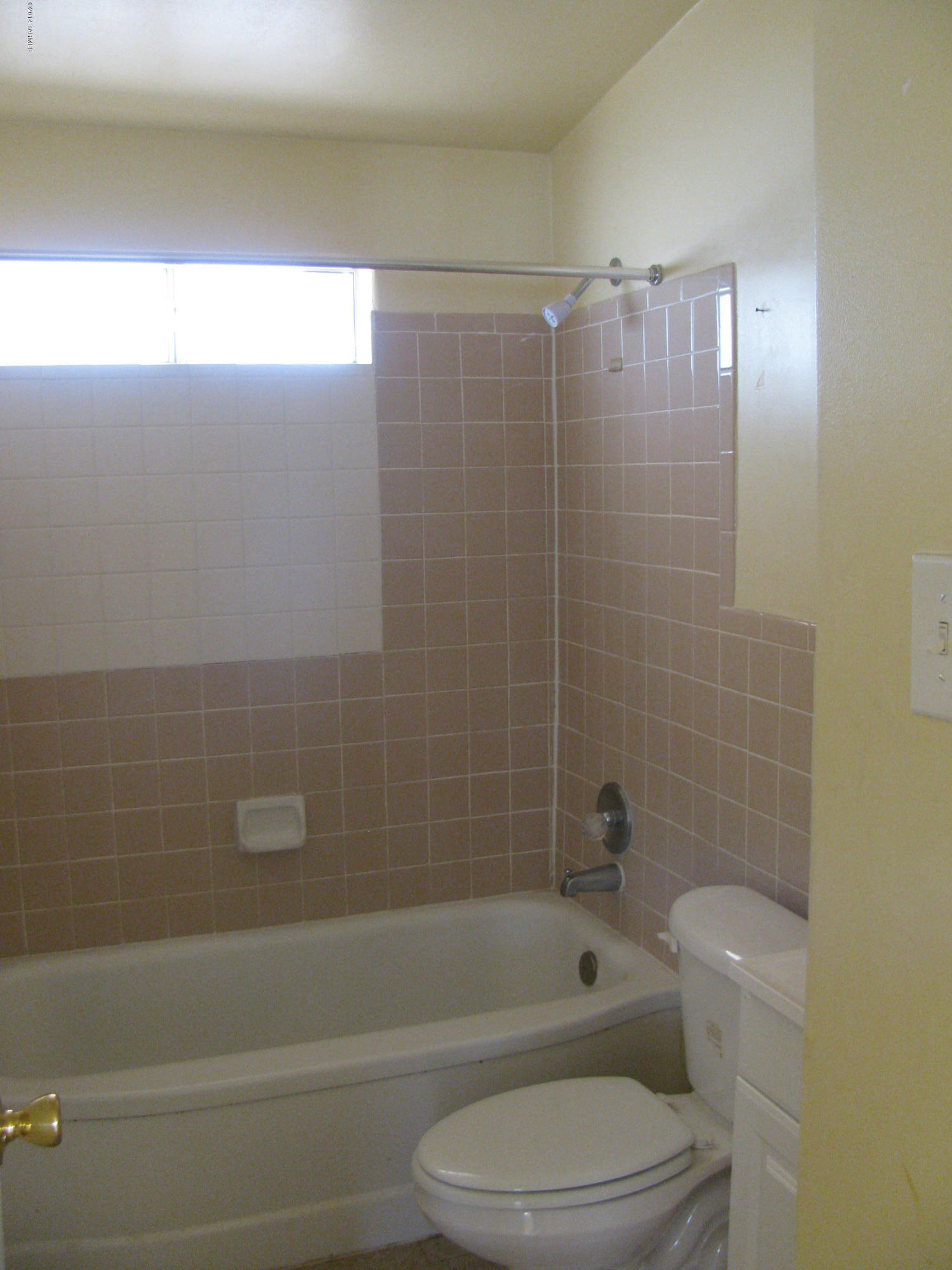 Pueblo Gardens - Residential Lease