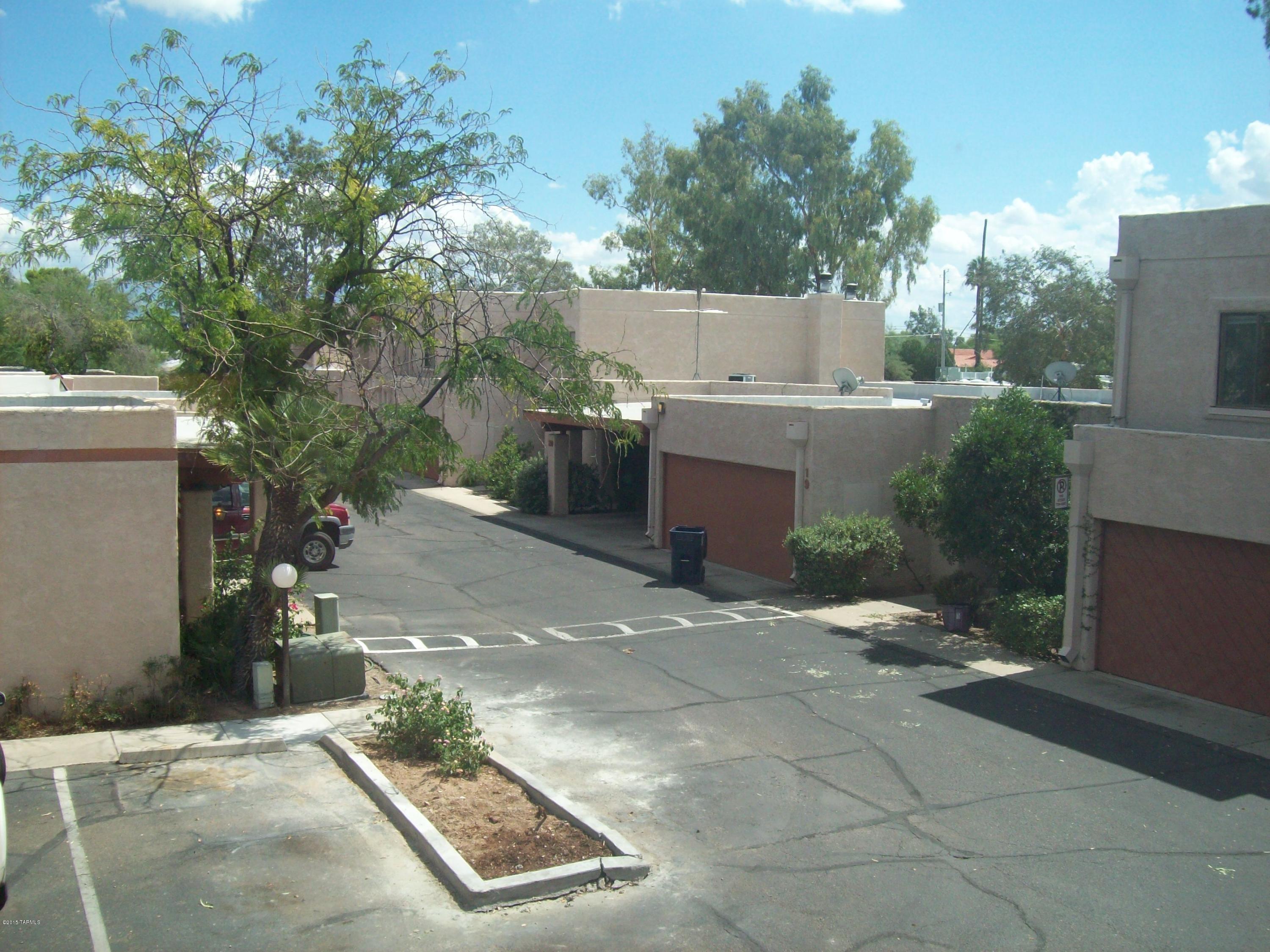 Linden Place Condos (1-34) - Residential Lease