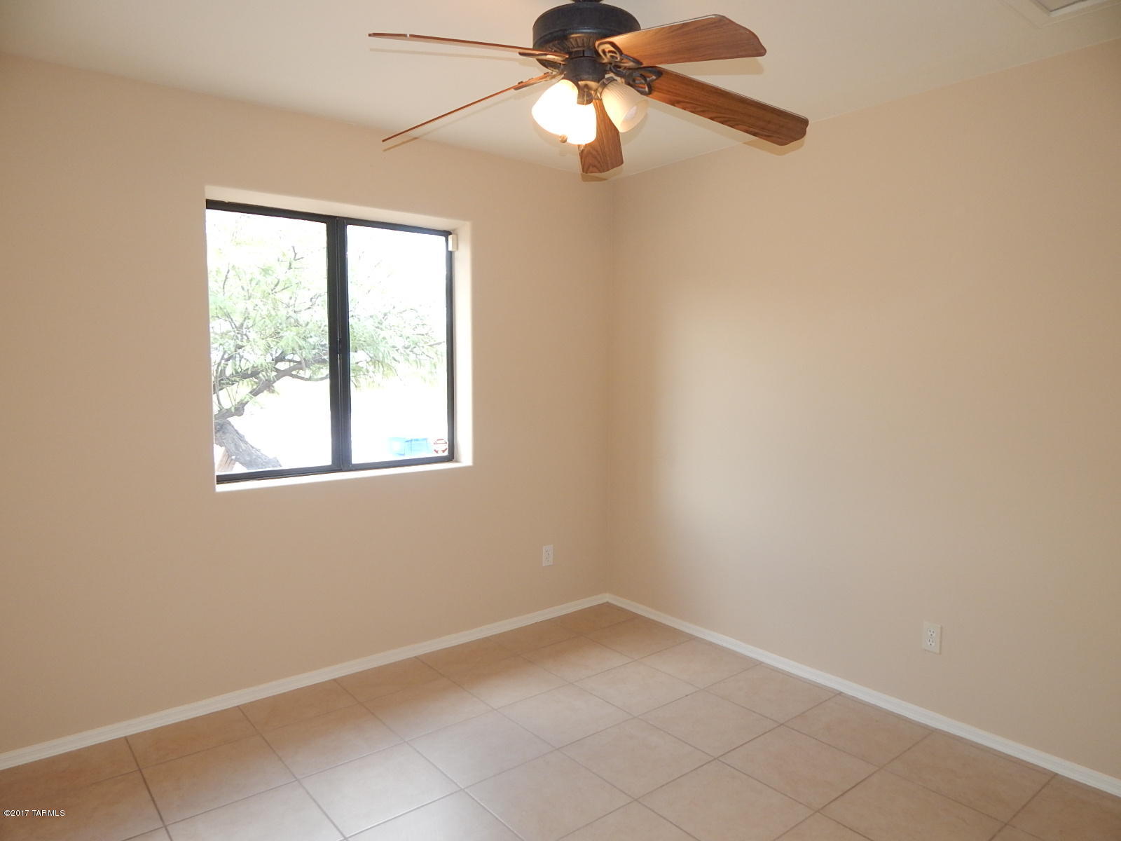 Sentinel Peak Acres - Residential