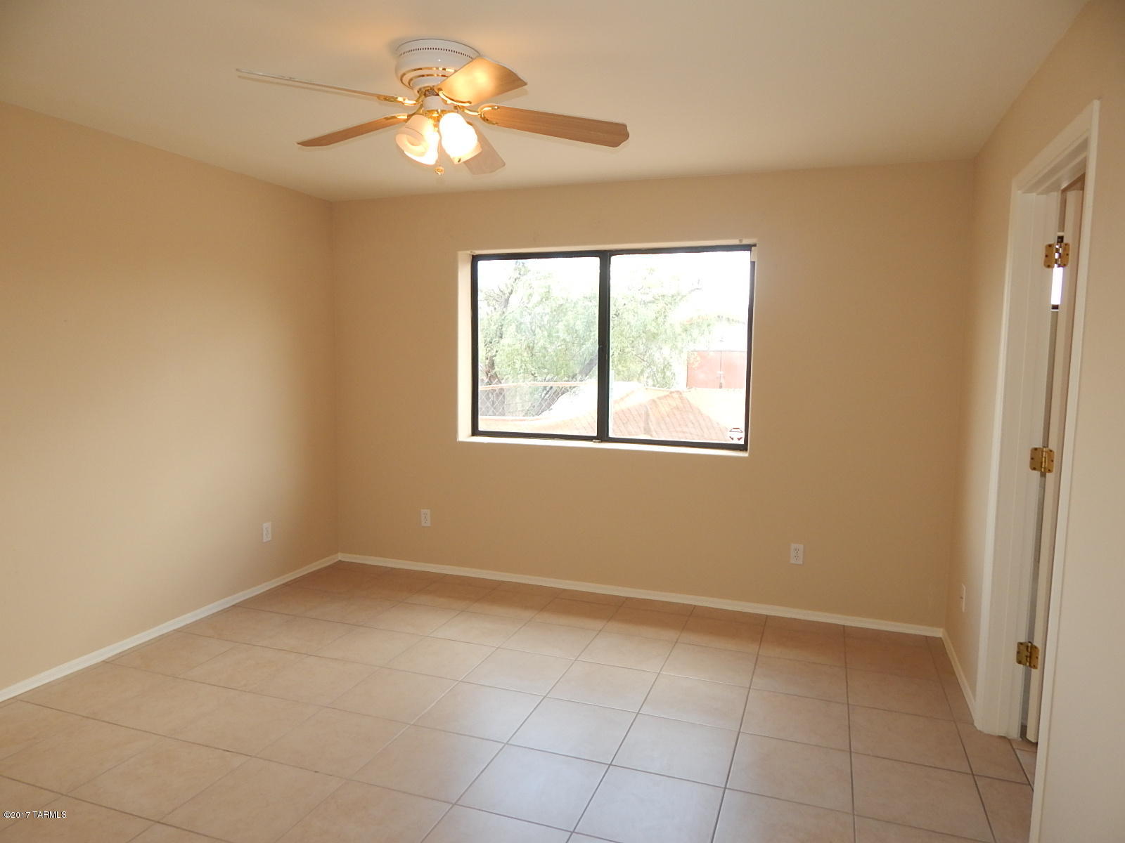 Sentinel Peak Acres - Residential