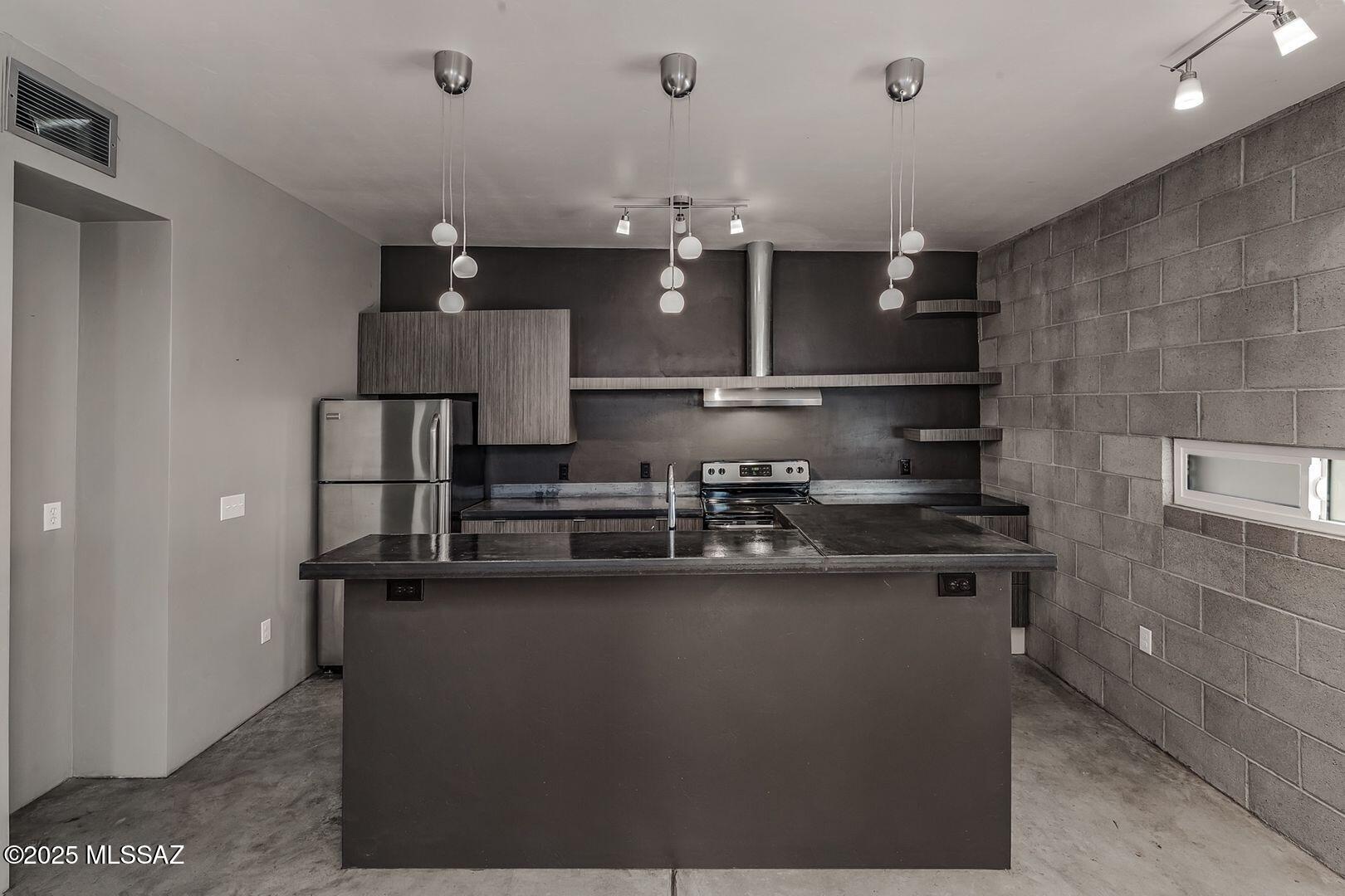 Farmington Addition - Residential Lease