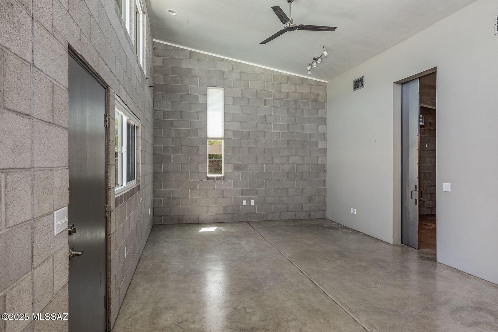 Farmington Addition - Residential Lease