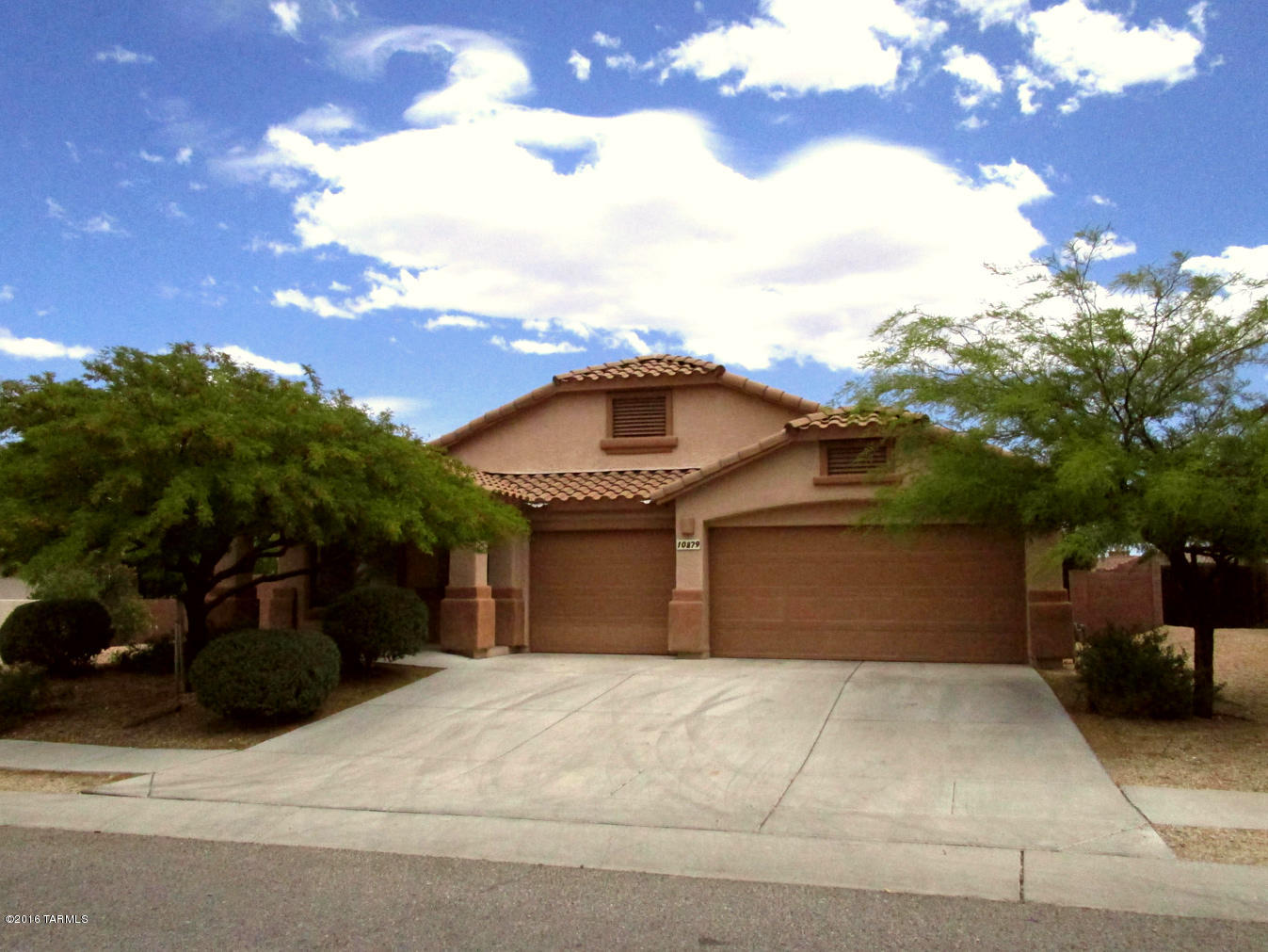 Rancho Del Lago (608-1030) - Residential Lease