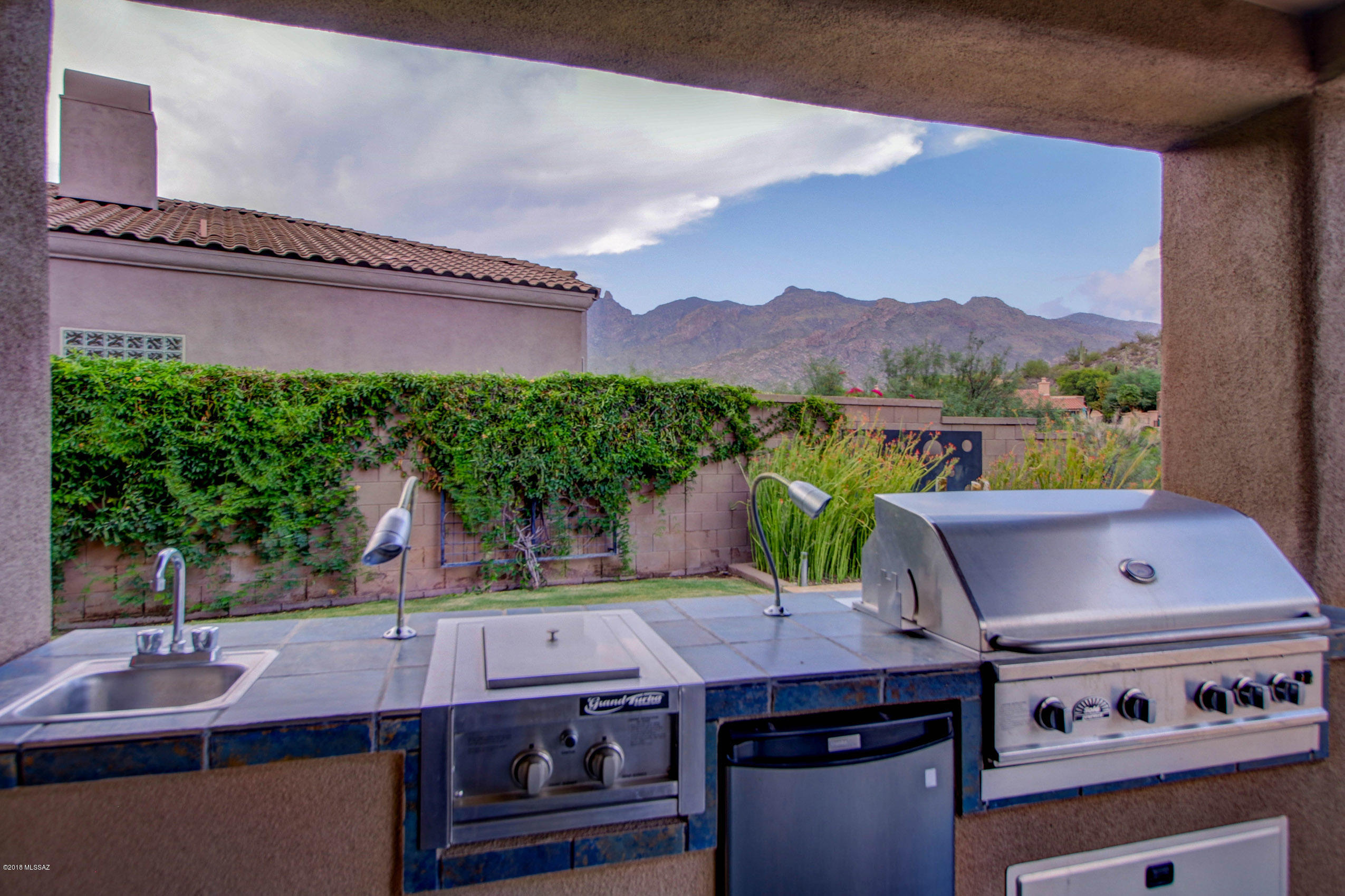 La Paloma - Residential Lease