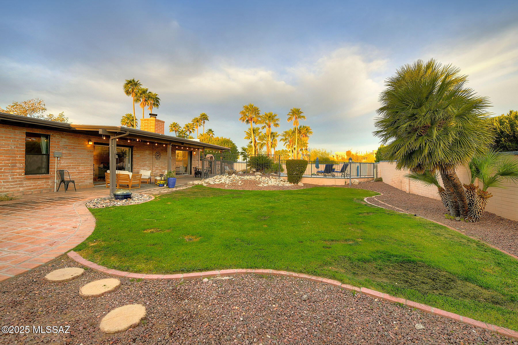 Sabino Vista Knolls (61-135) - Residential