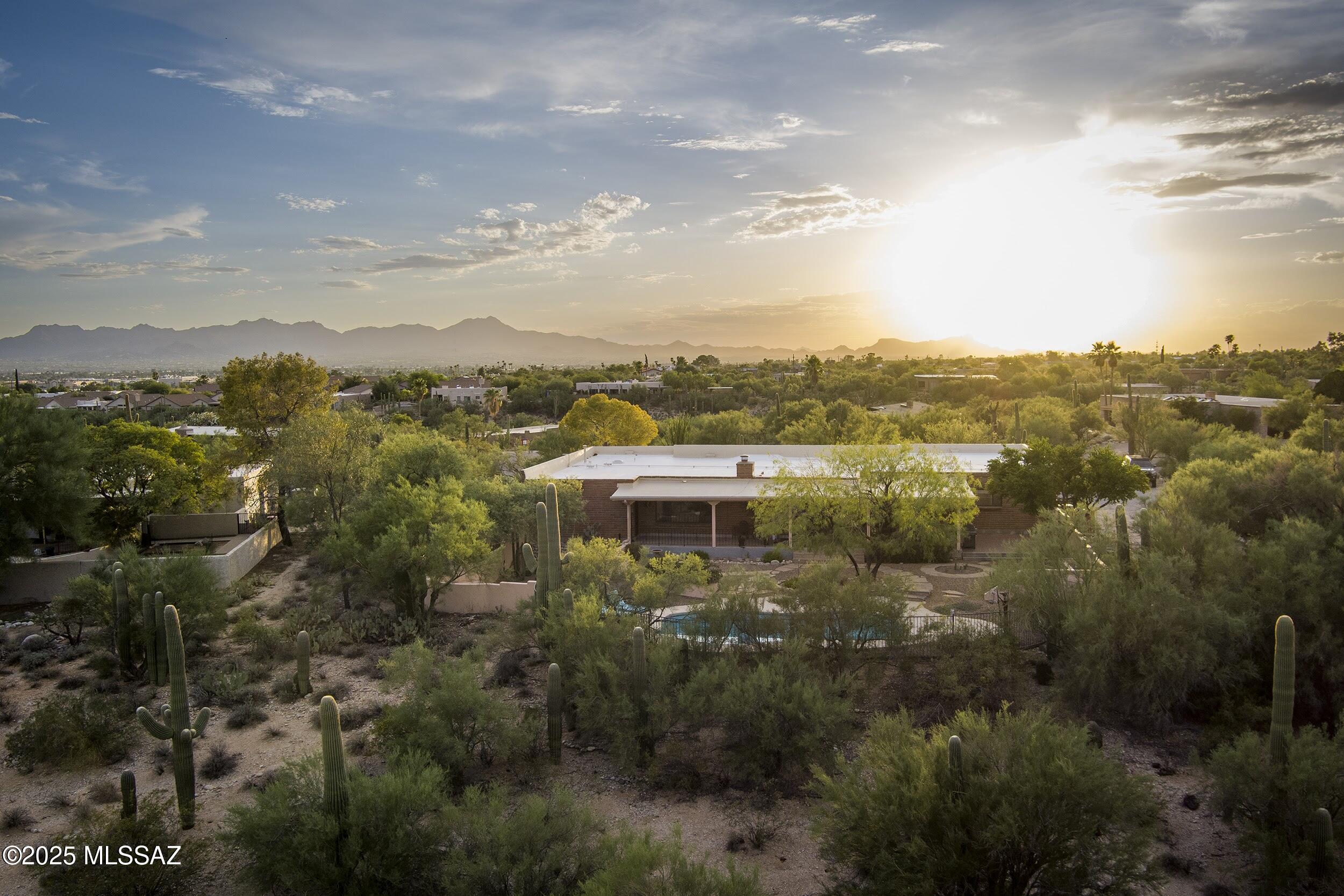 Catalina Foothills Estates NO. 7 - Residential