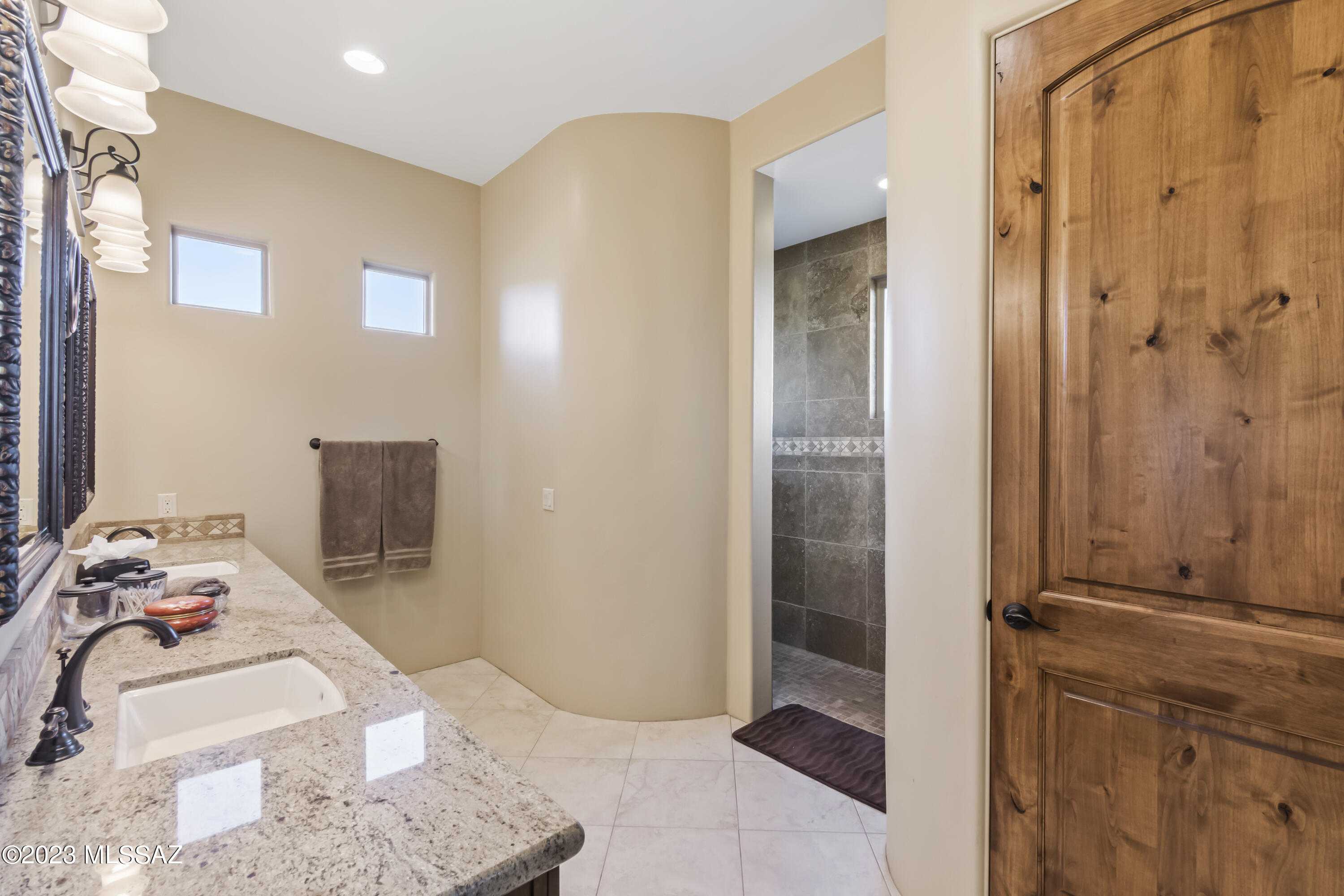 Coyote Creek (1-395) - Residential