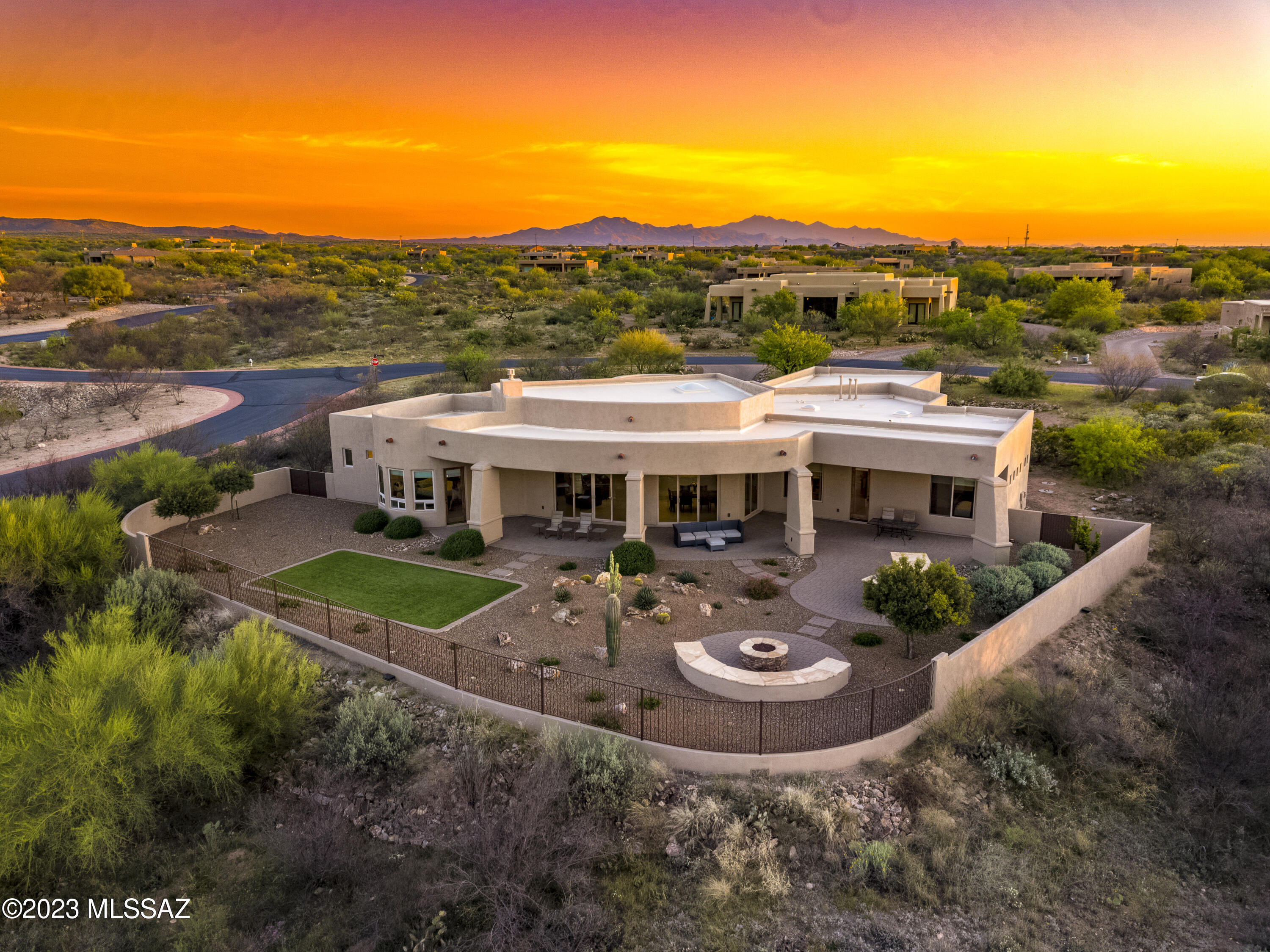 Coyote Creek (1-395) - Residential