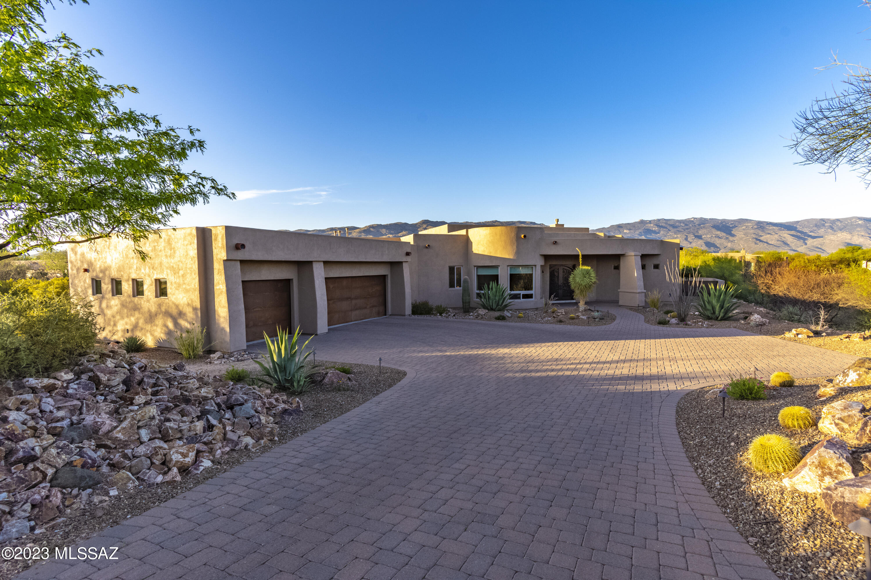 Coyote Creek (1-395) - Residential