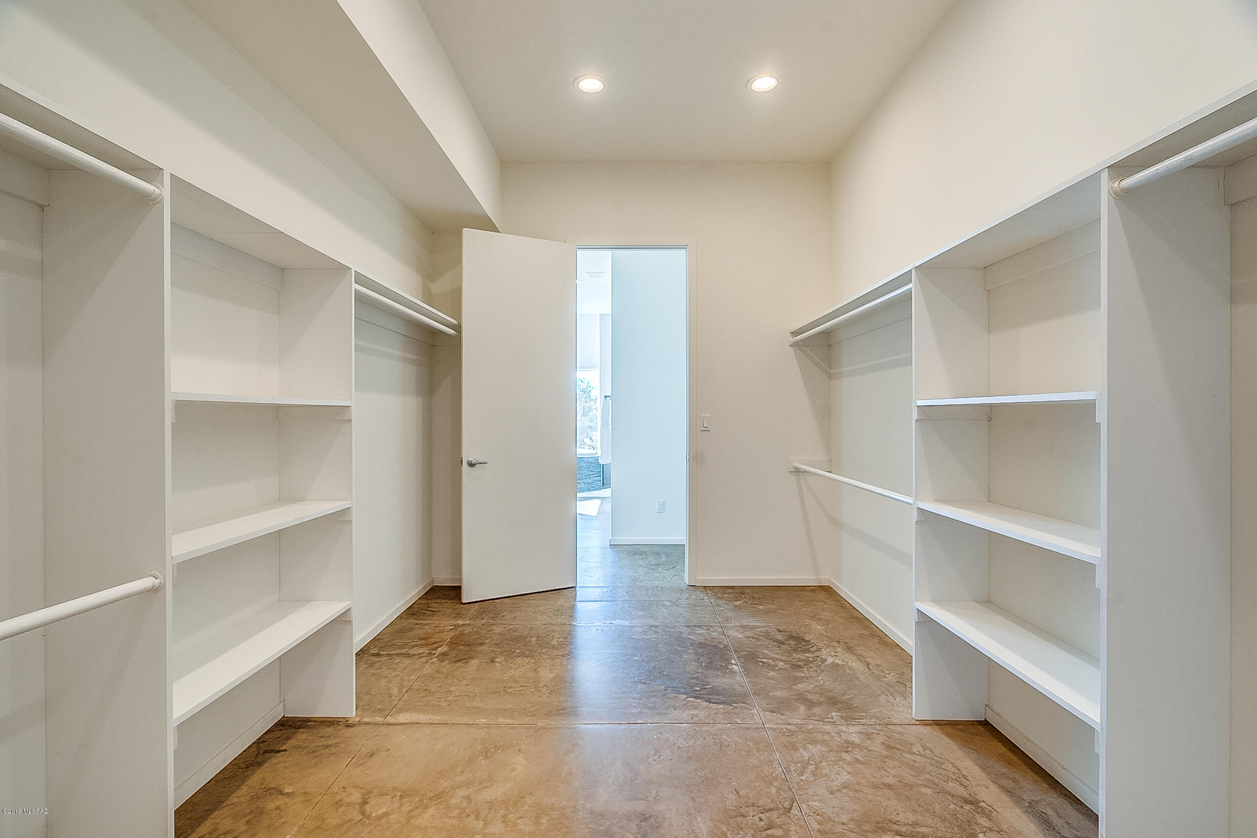 Sin Vacas (1-127 & 129-235) - Residential