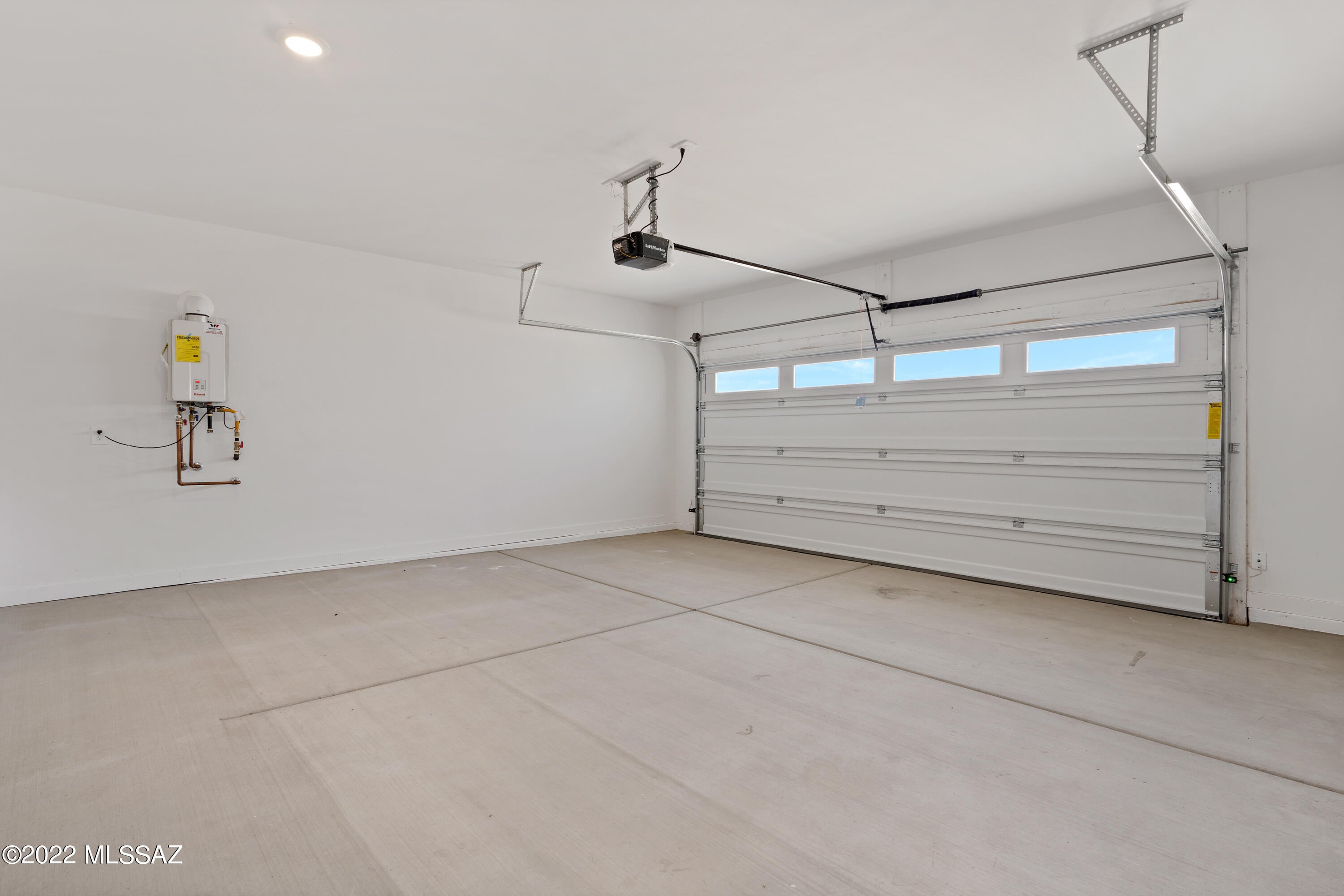 The Village at Barnett - Residential Lease