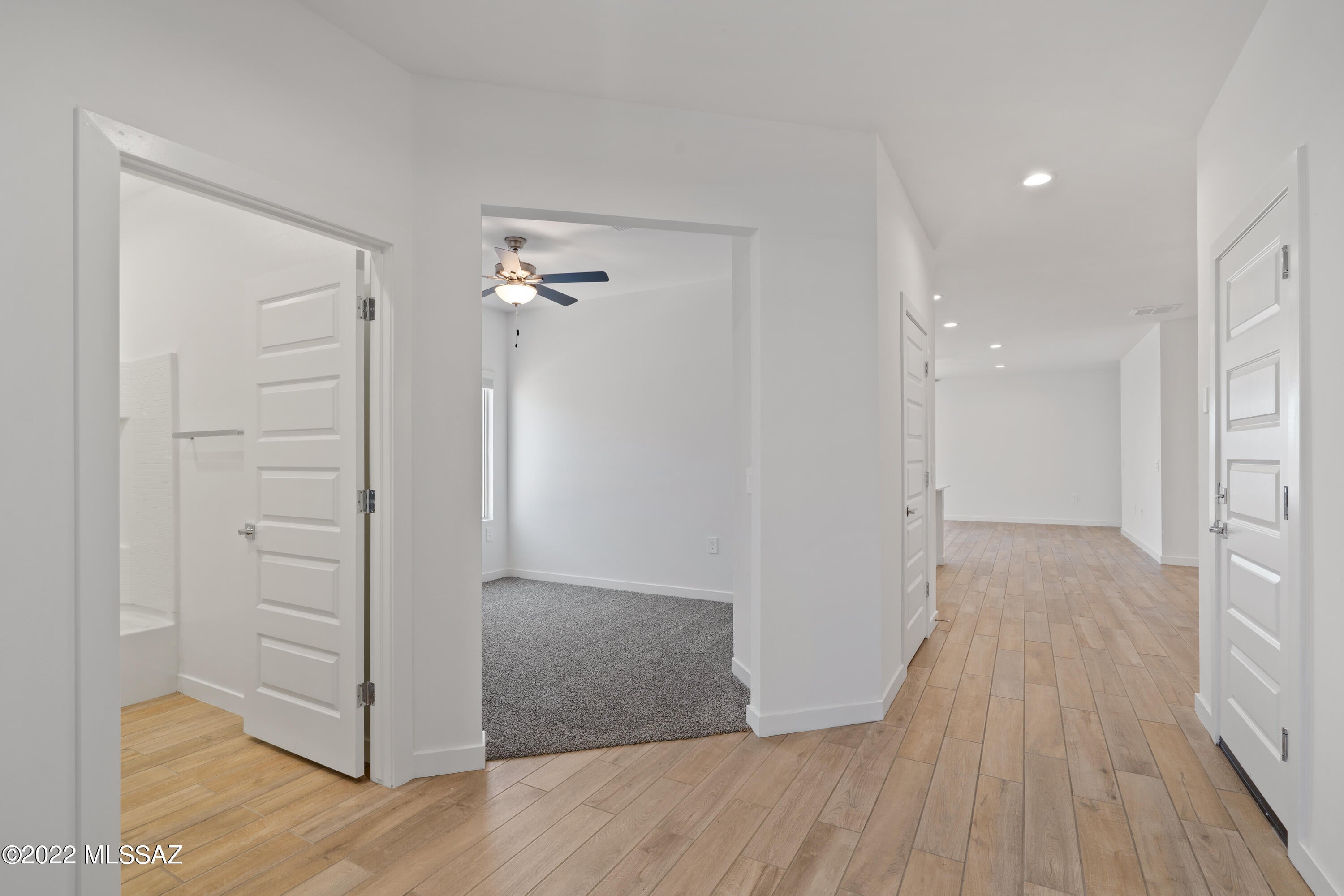 The Village at Barnett - Residential Lease