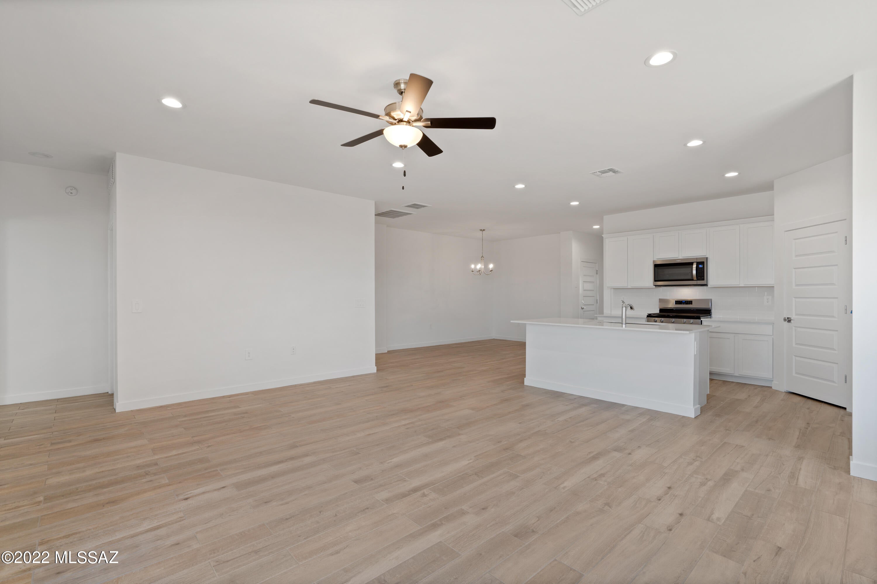 The Village at Barnett - Residential Lease