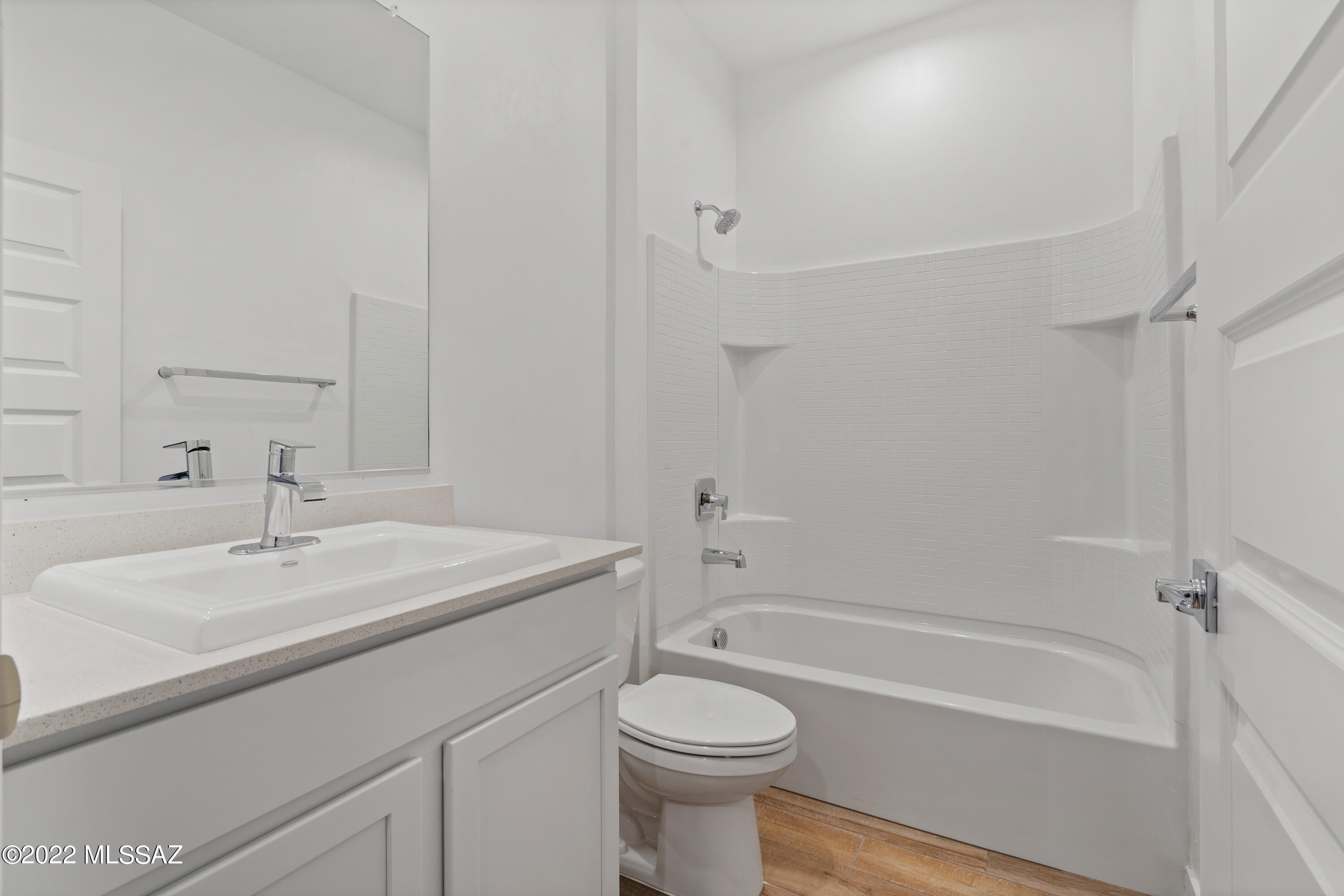 The Village at Barnett - Residential Lease