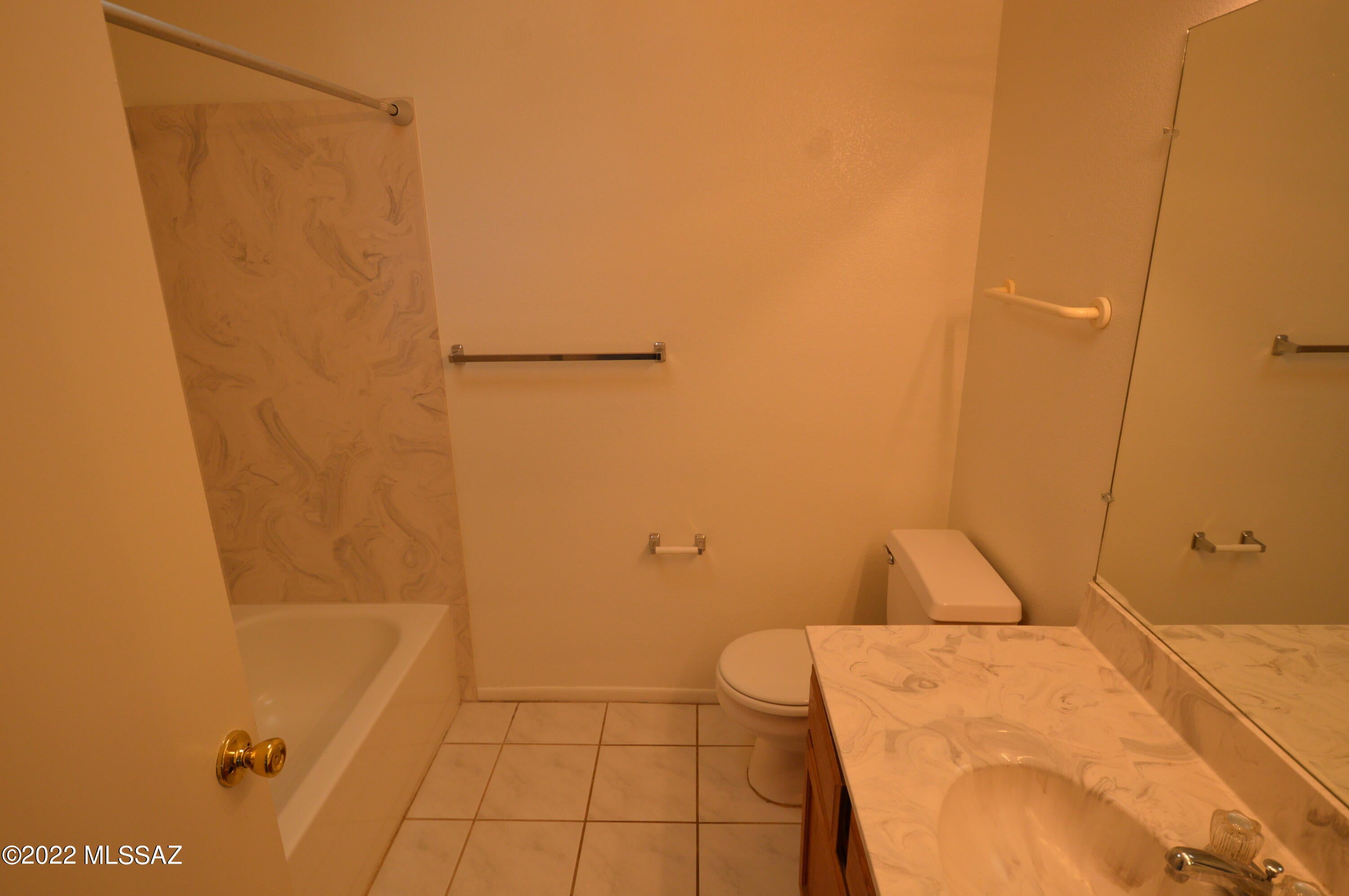 Euclid Point Condos (1-25) - Residential Lease