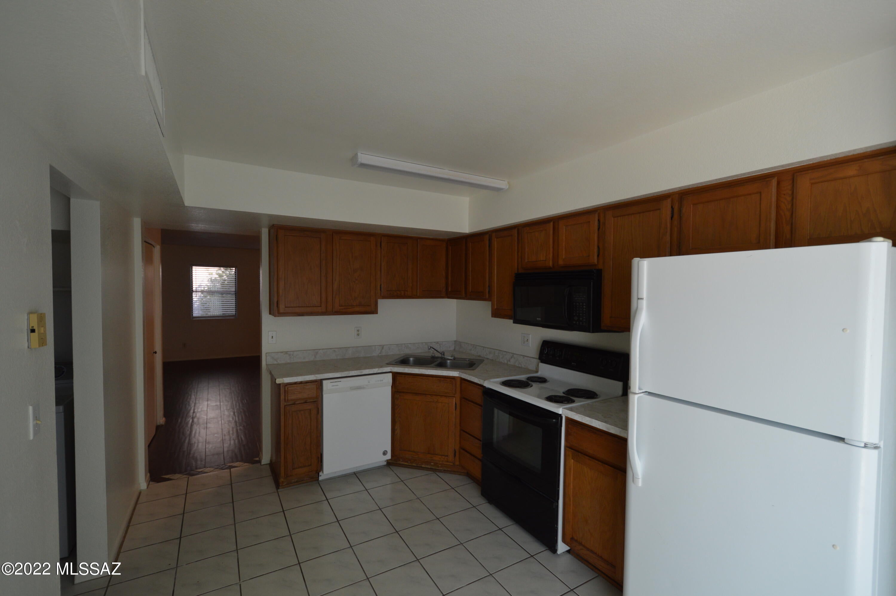 Euclid Point Condos (1-25) - Residential Lease