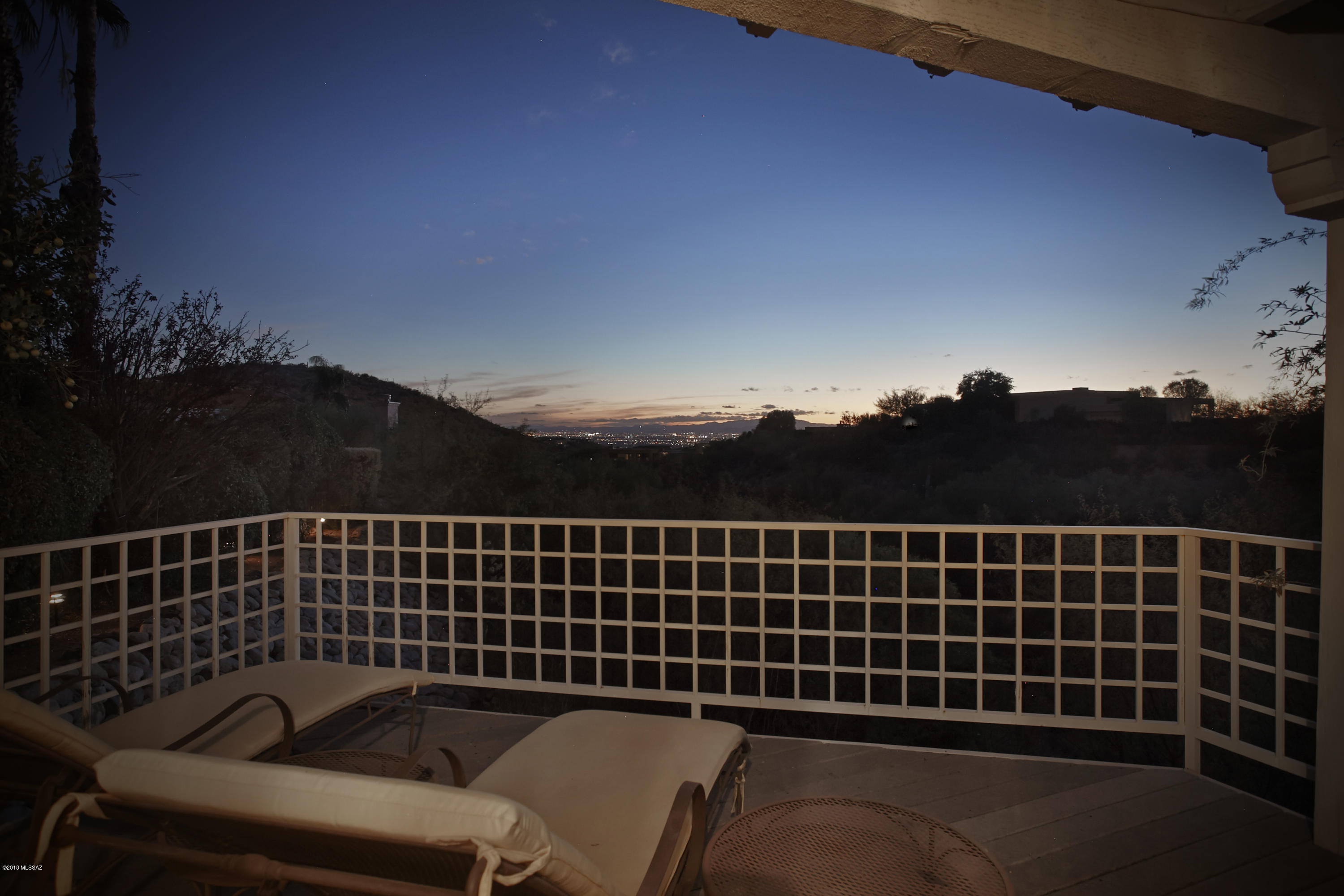 Finisterra (1-210) - Residential