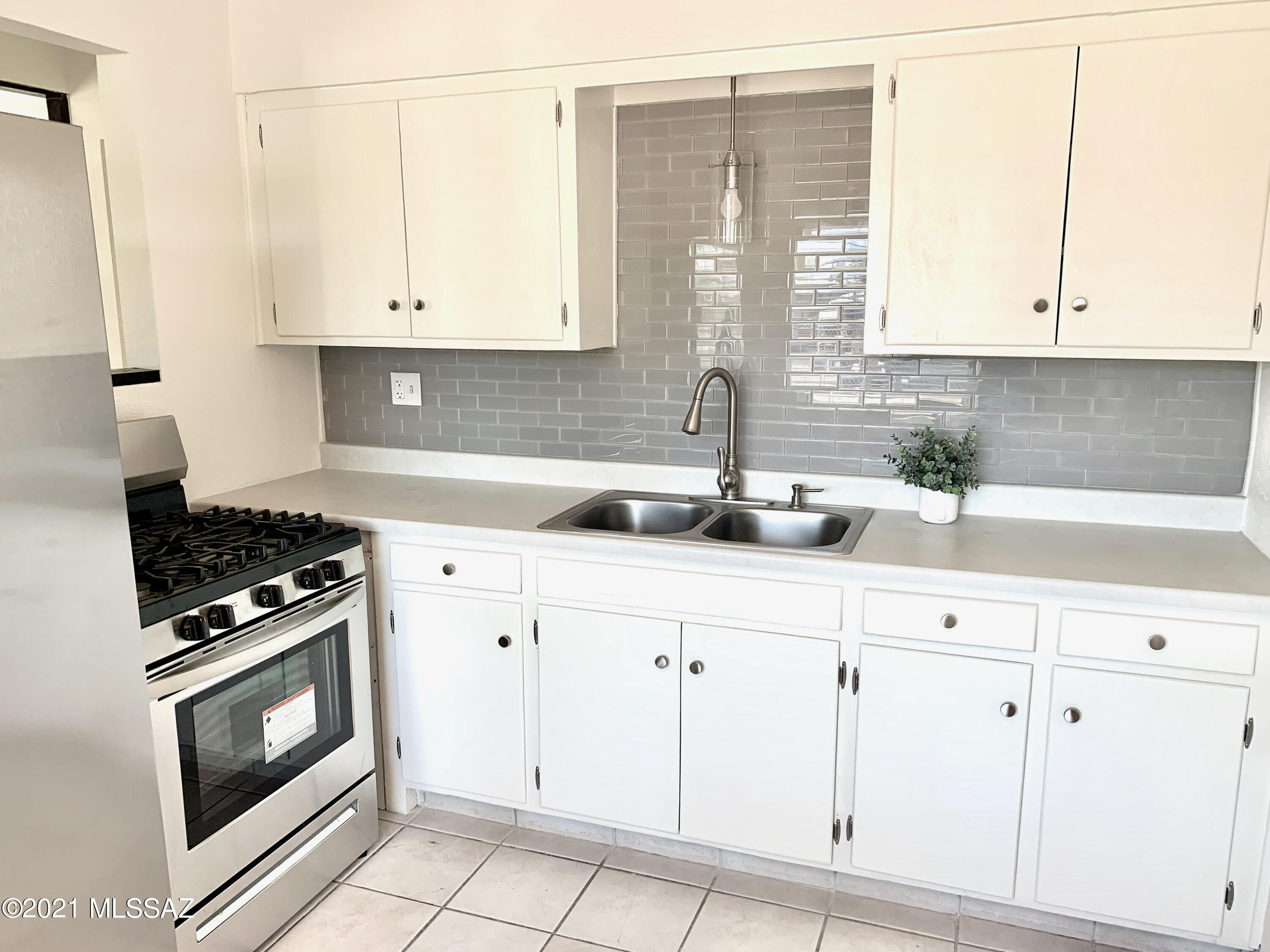 Santa Rita Terrace - Residential