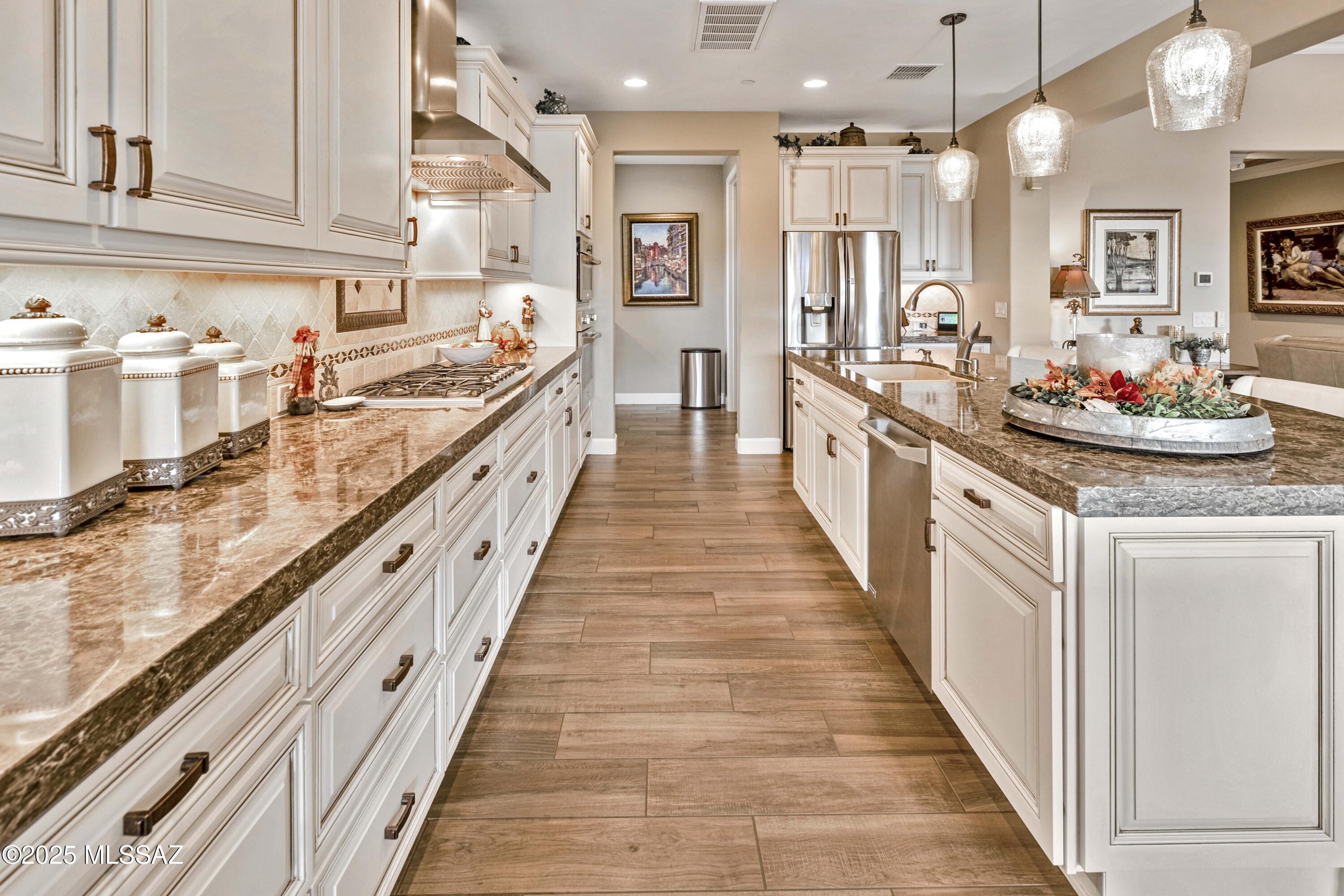Saddlebrooke Ranch - Residential