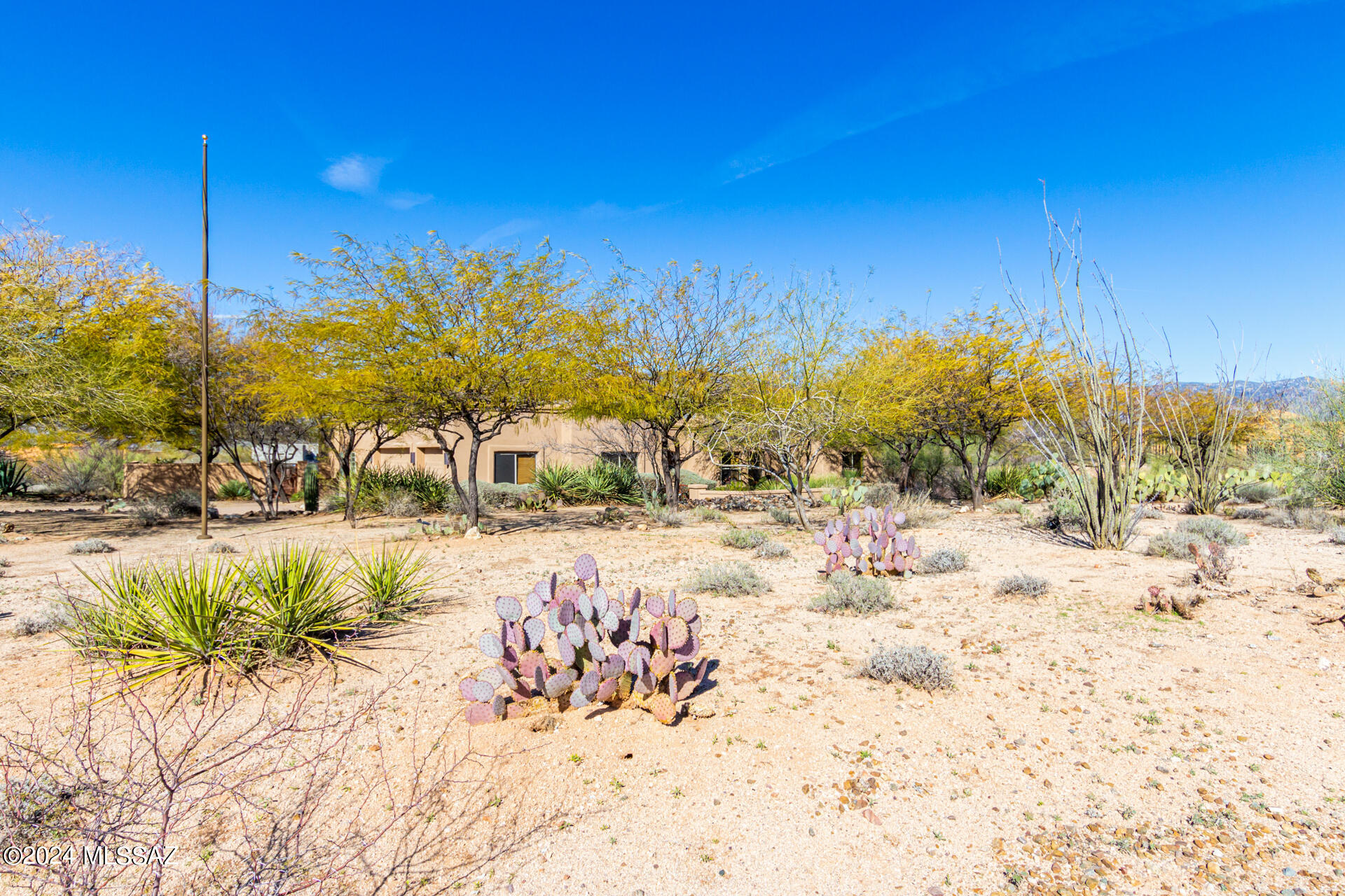 Your dream home is finally here! This beautiful property features a spacious 3-car garage, great for those seeking extra storage space. You will find a serene backyard, an oasis of tranquility, offering a built-in BBQ and a cozy firepit, ideal for entertaining or quiet evenings under the stars. The breathtaking mountain views add a touch of natural splendor, creating a perfect backdrop for your new home! Don't miss out!