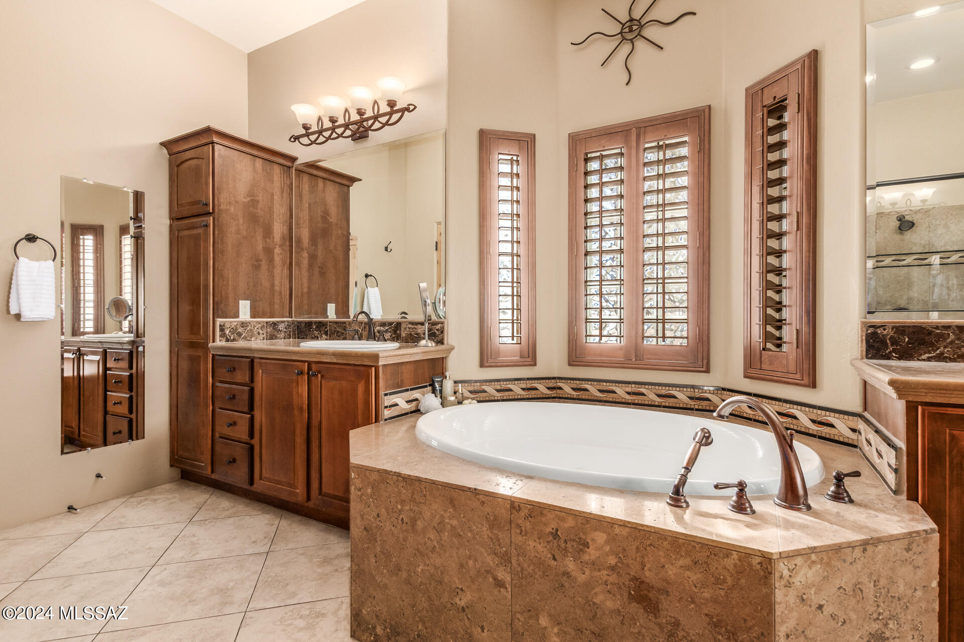 Coyote Creek (1-395) - Residential