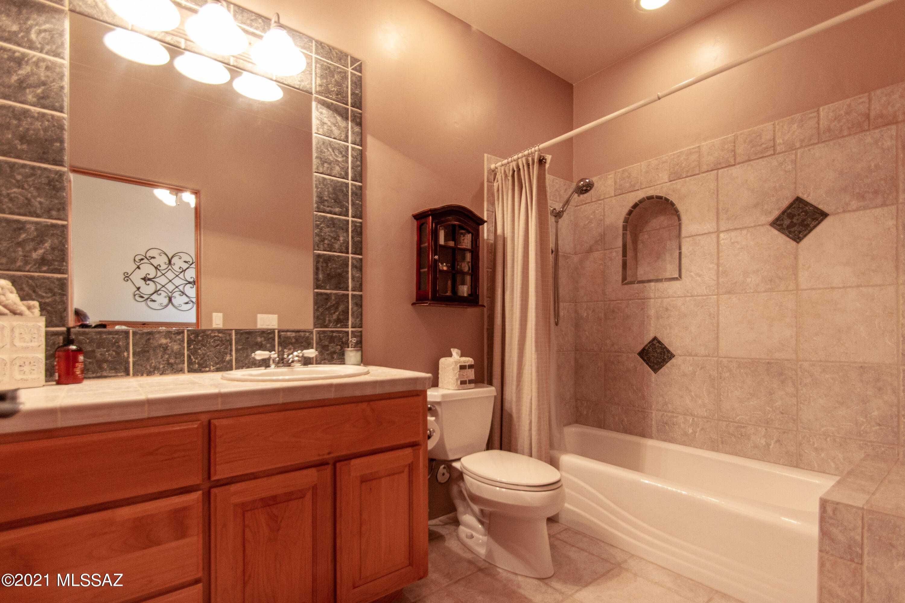 Catalina Foothills Estates NO. 10 (1-72) - Residential