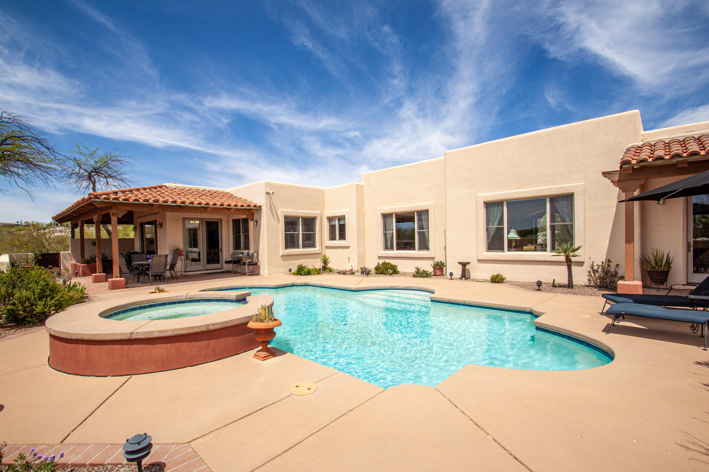 Catalina Foothills Estates NO. 10 (1-72) - Residential