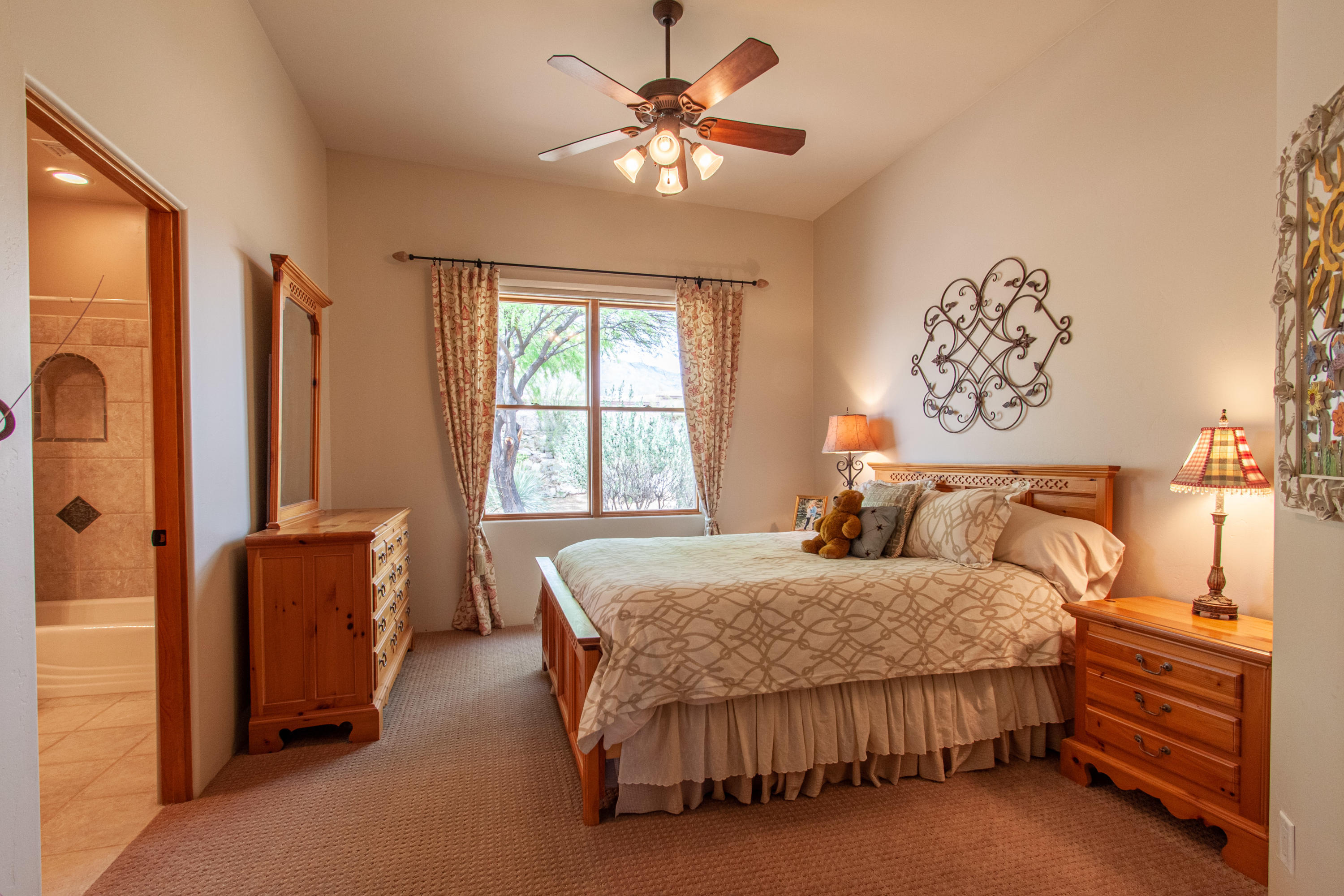 Catalina Foothills Estates NO. 10 (1-72) - Residential