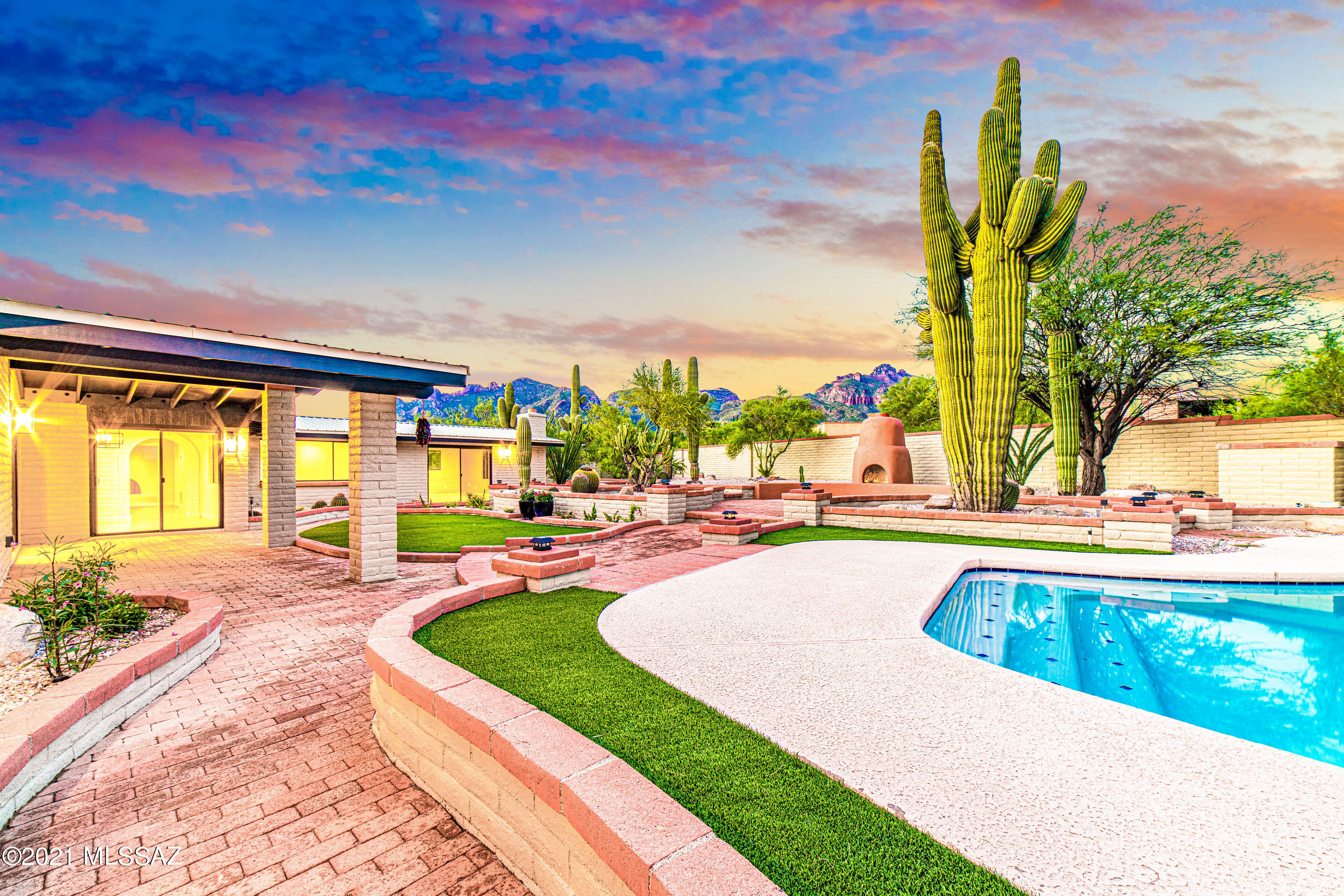 Santa Catalina Estates NO. 4 (1-180) - Residential