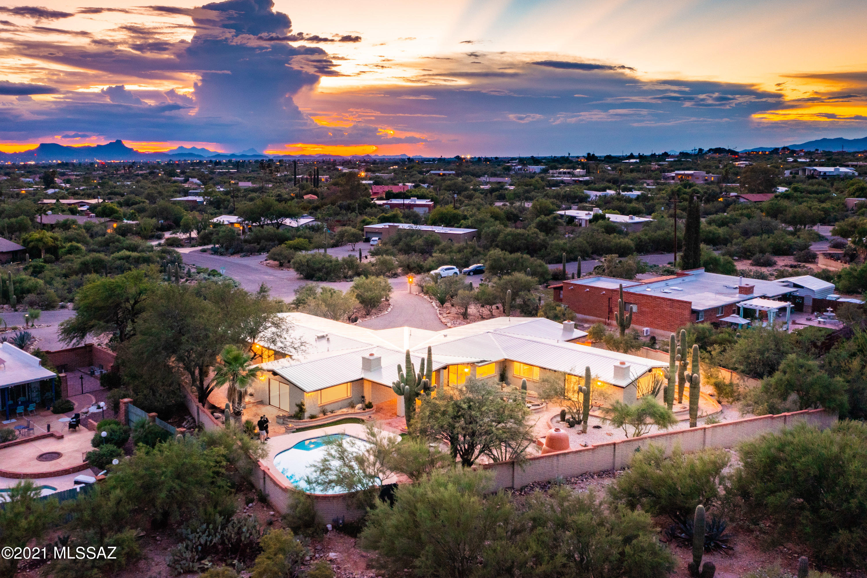 Santa Catalina Estates NO. 4 (1-180) - Residential