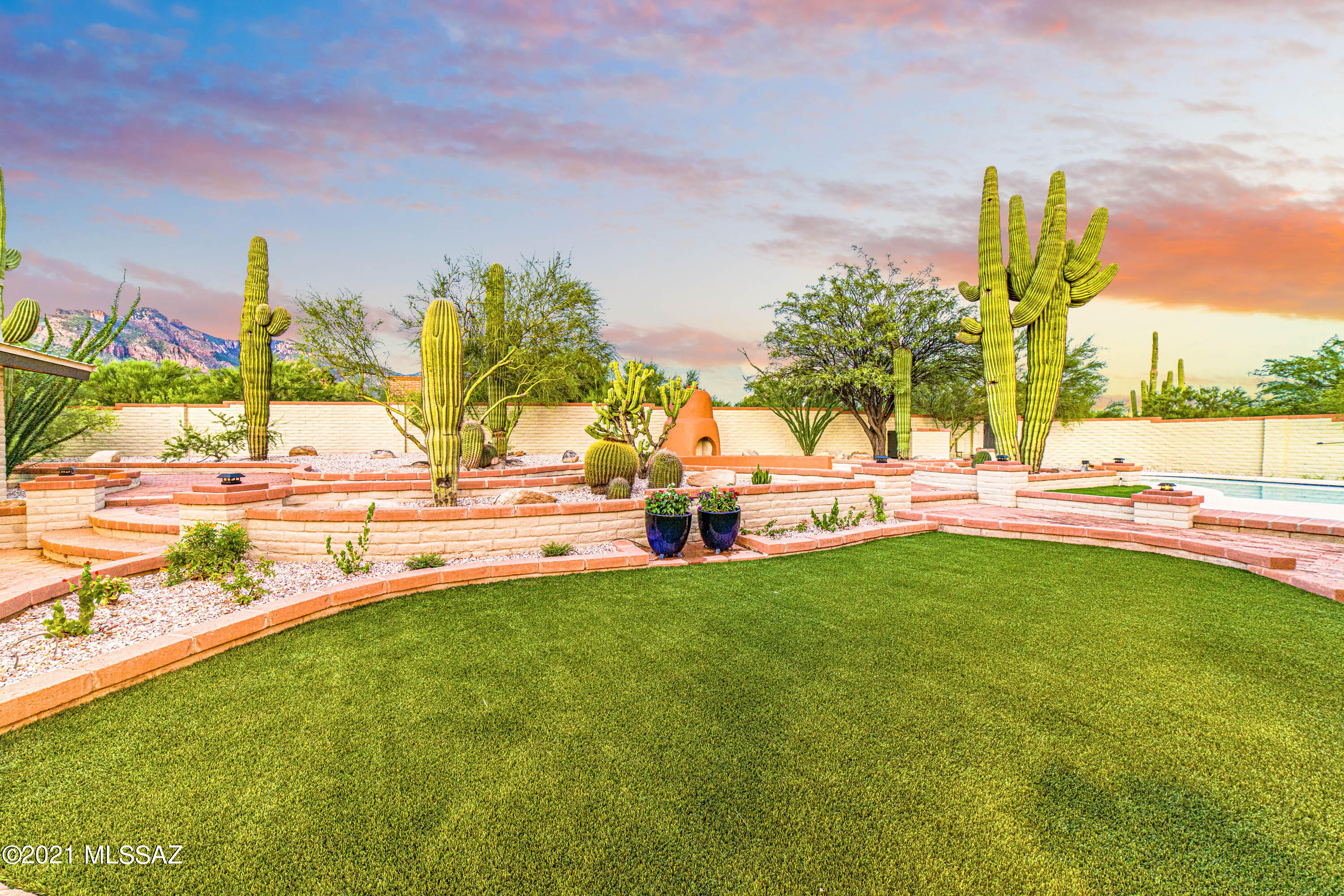 Santa Catalina Estates NO. 4 (1-180) - Residential